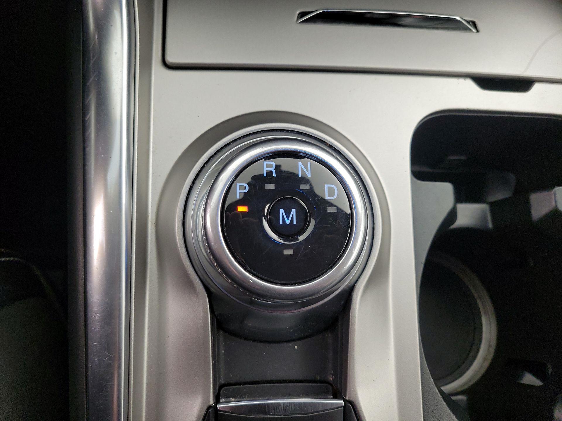 Thumbnail: 2020 Ford Explorer - 18