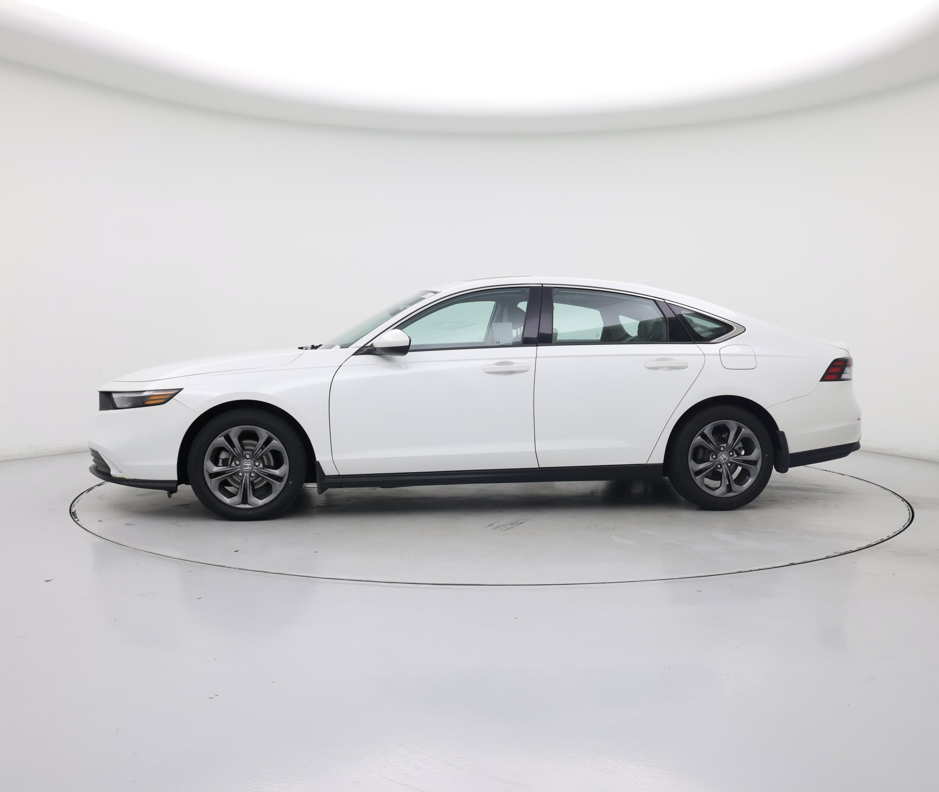 Thumbnail: 2023 Honda Accord - 3