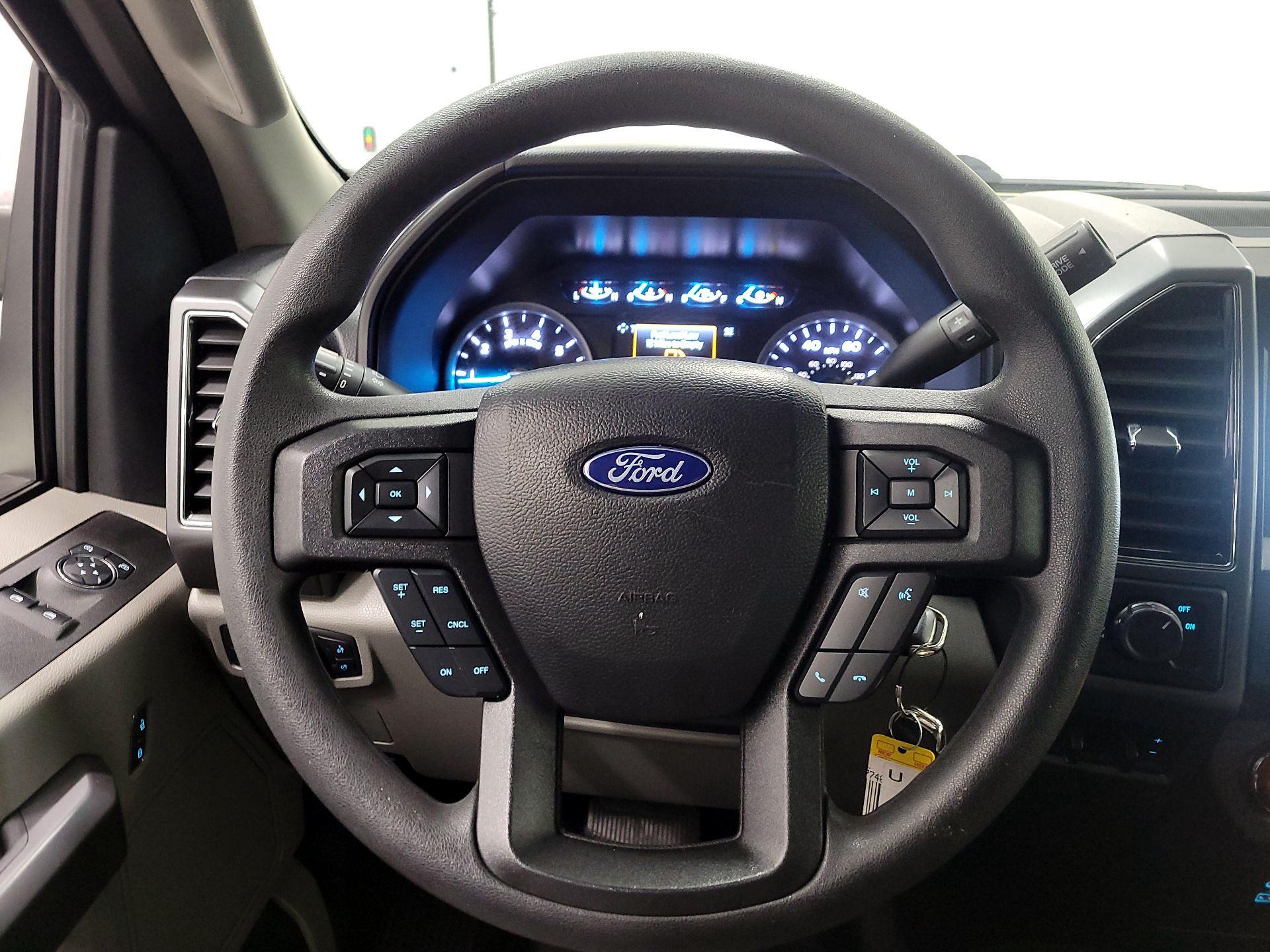 Thumbnail: 2021 Ford F-250 - 10