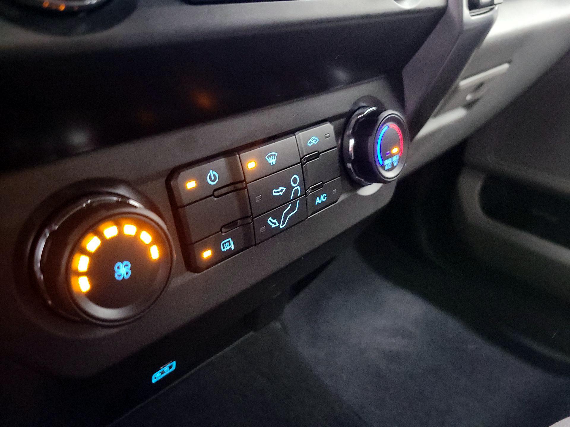 Thumbnail: 2021 Ford F-250 - 17