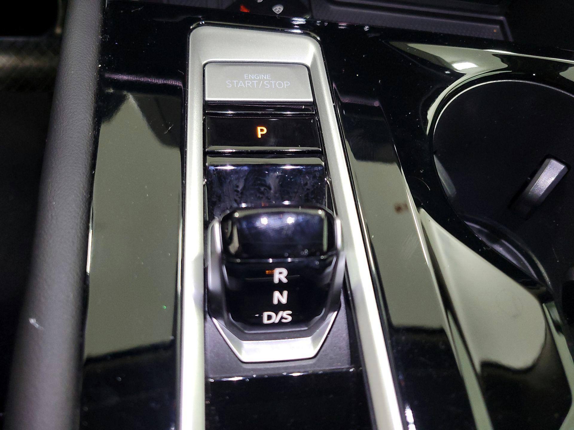 Thumbnail: 2025 Volkswagen Atlas - 18