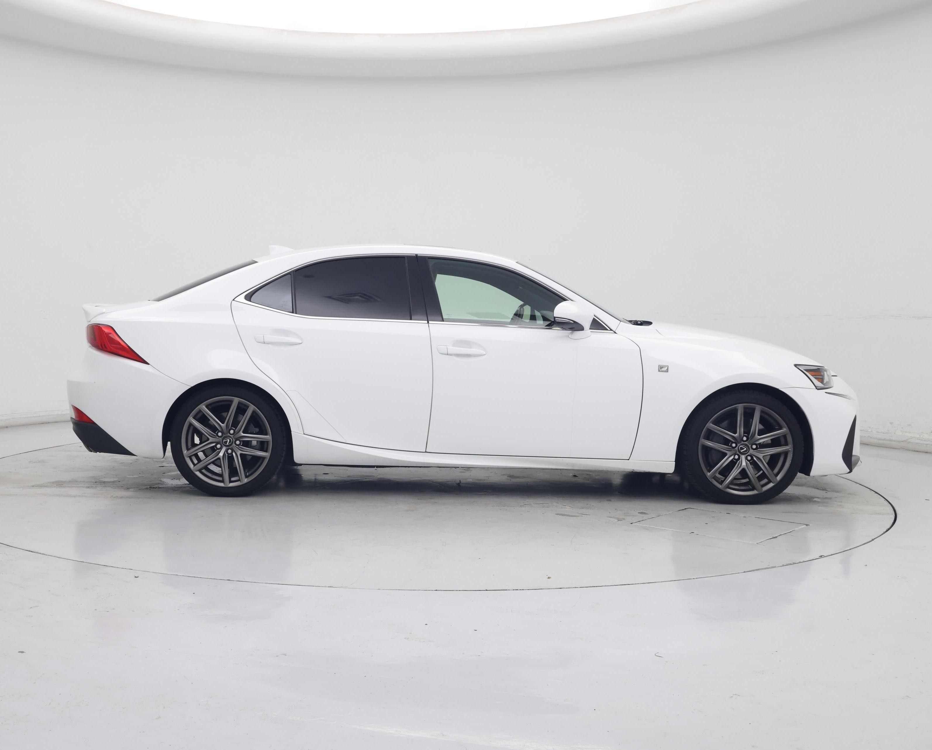 Thumbnail: 2017 Lexus IS - 7