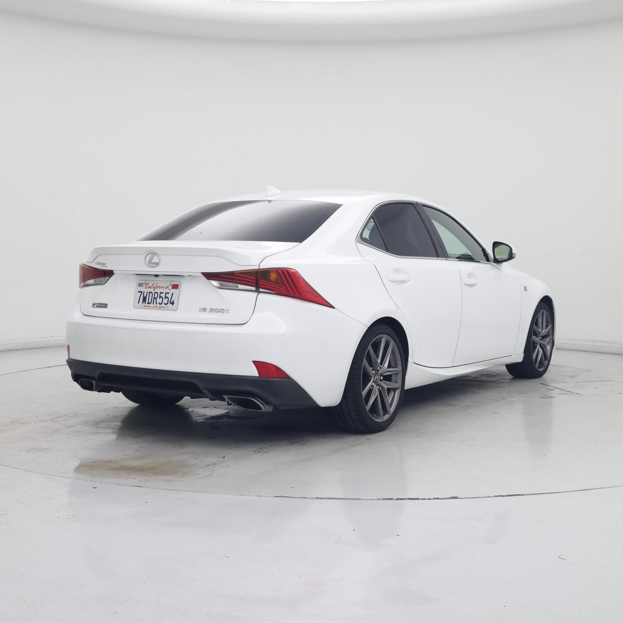 Thumbnail: 2017 Lexus IS - 8