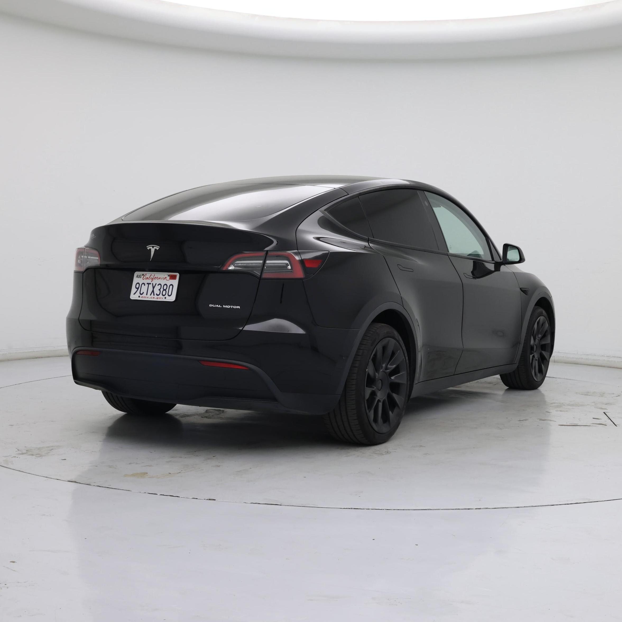 Thumbnail: 2022 Tesla Model Y - 8