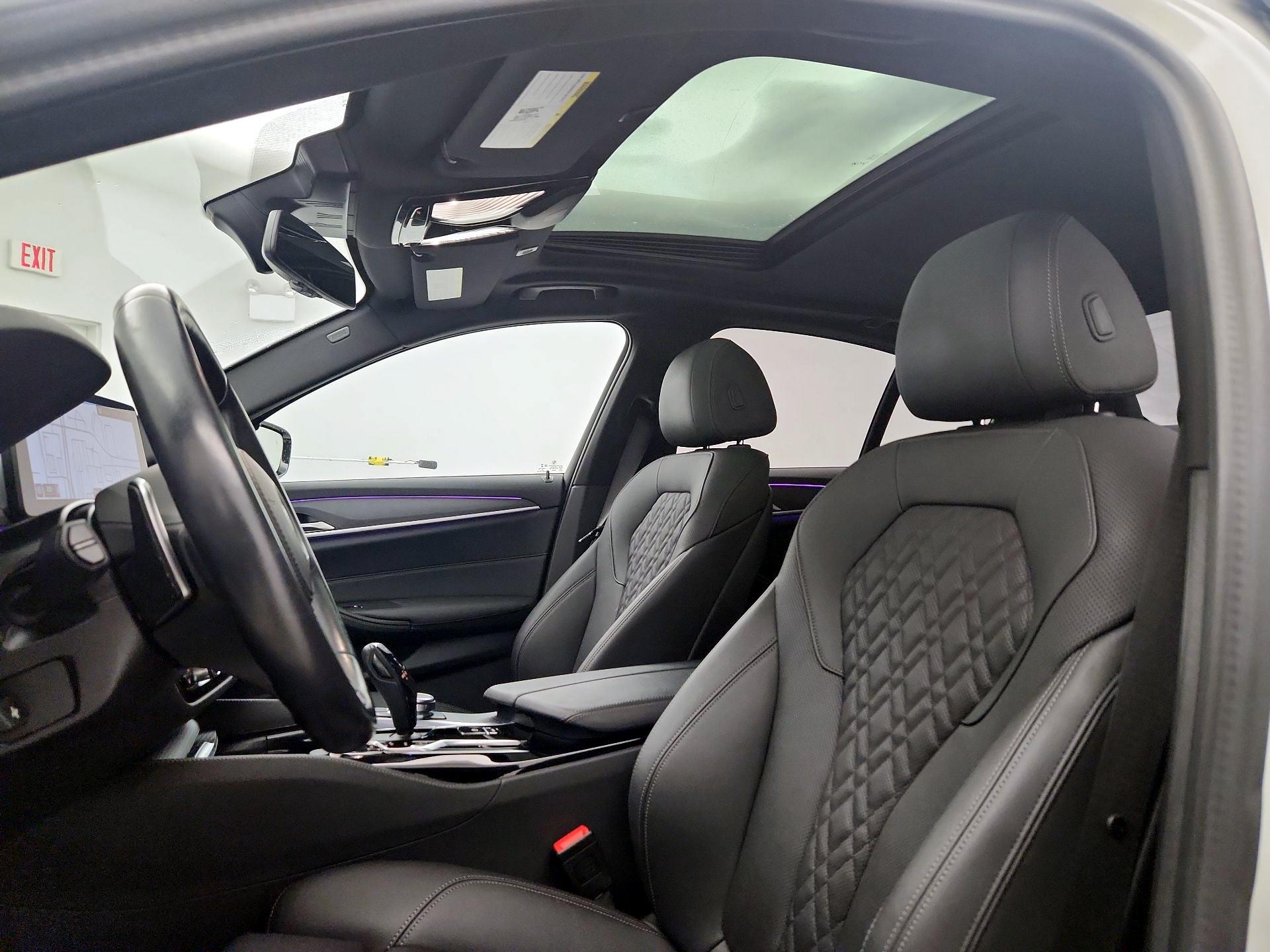 Thumbnail: 2023 BMW 5 Series - 20