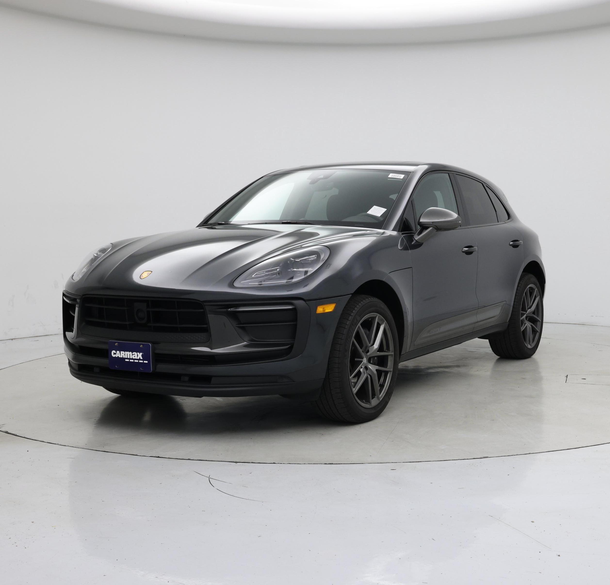 Thumbnail: 2023 Porsche Macan - 4