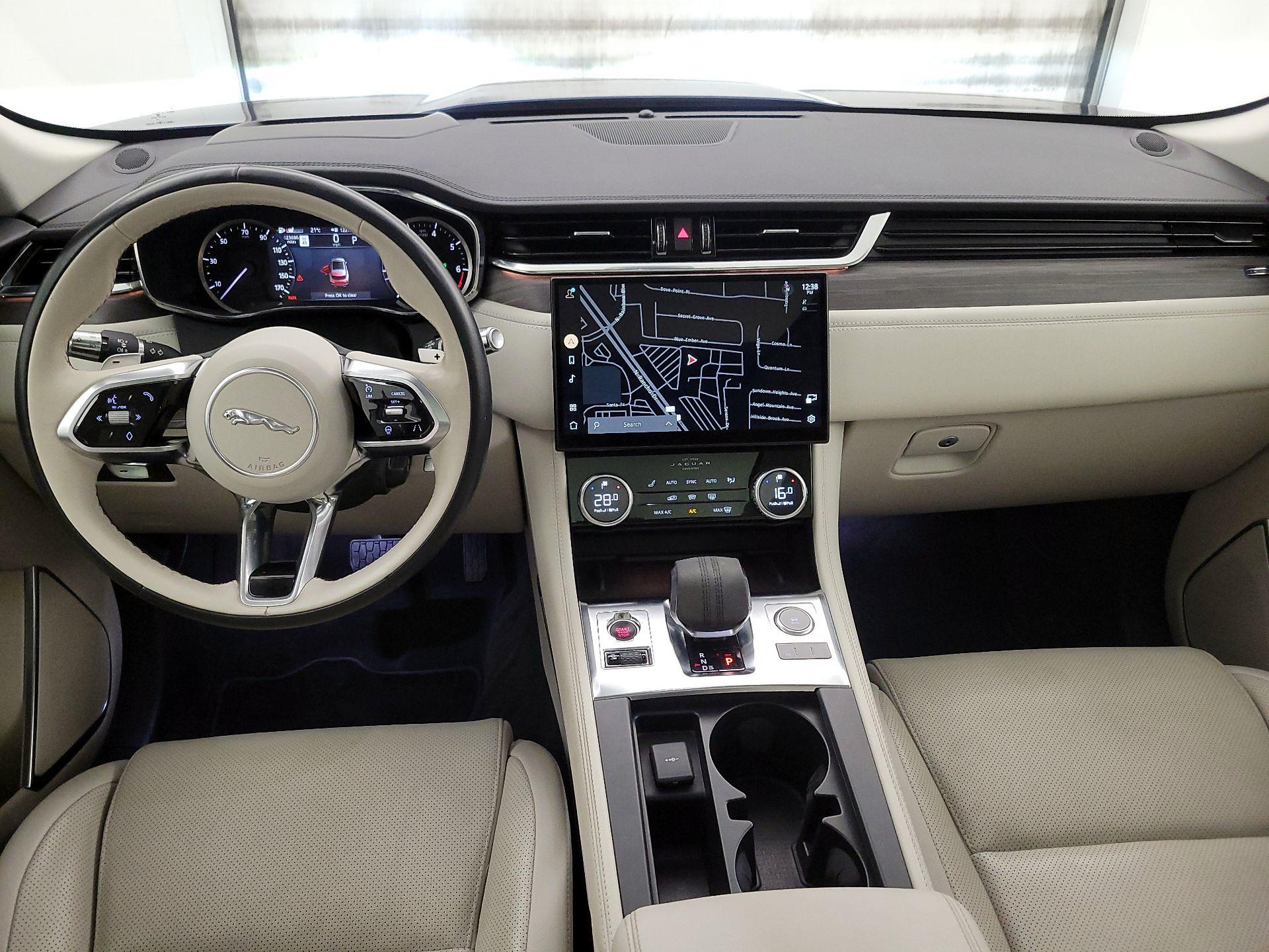 Thumbnail: 2022 Jaguar F-Pace - 9