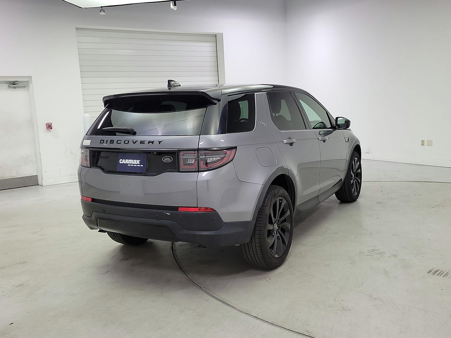 Thumbnail: 2022 Land Rover Discovery Sport - 5
