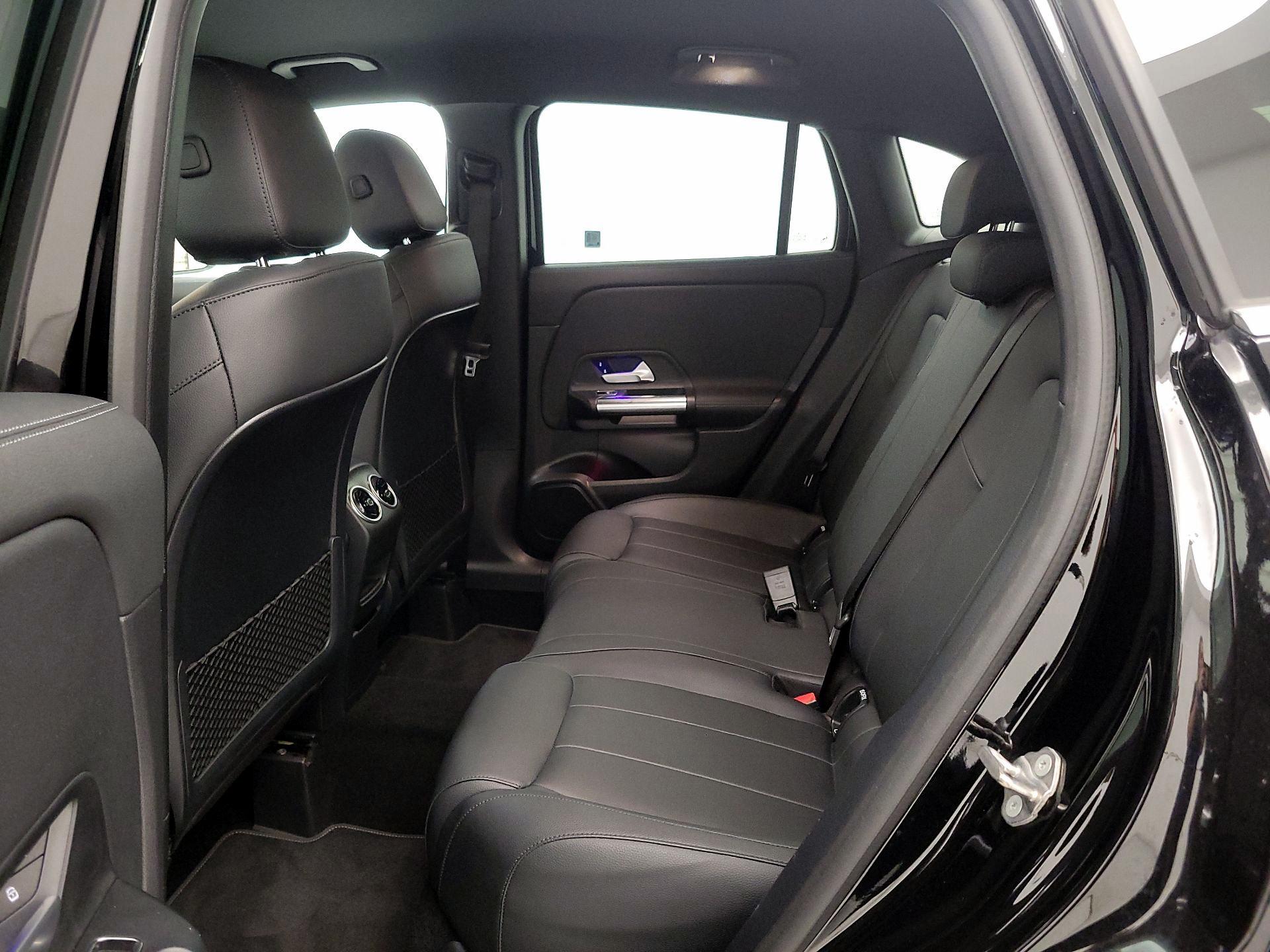 Thumbnail: 2022 Mercedes-Benz GLA - 19