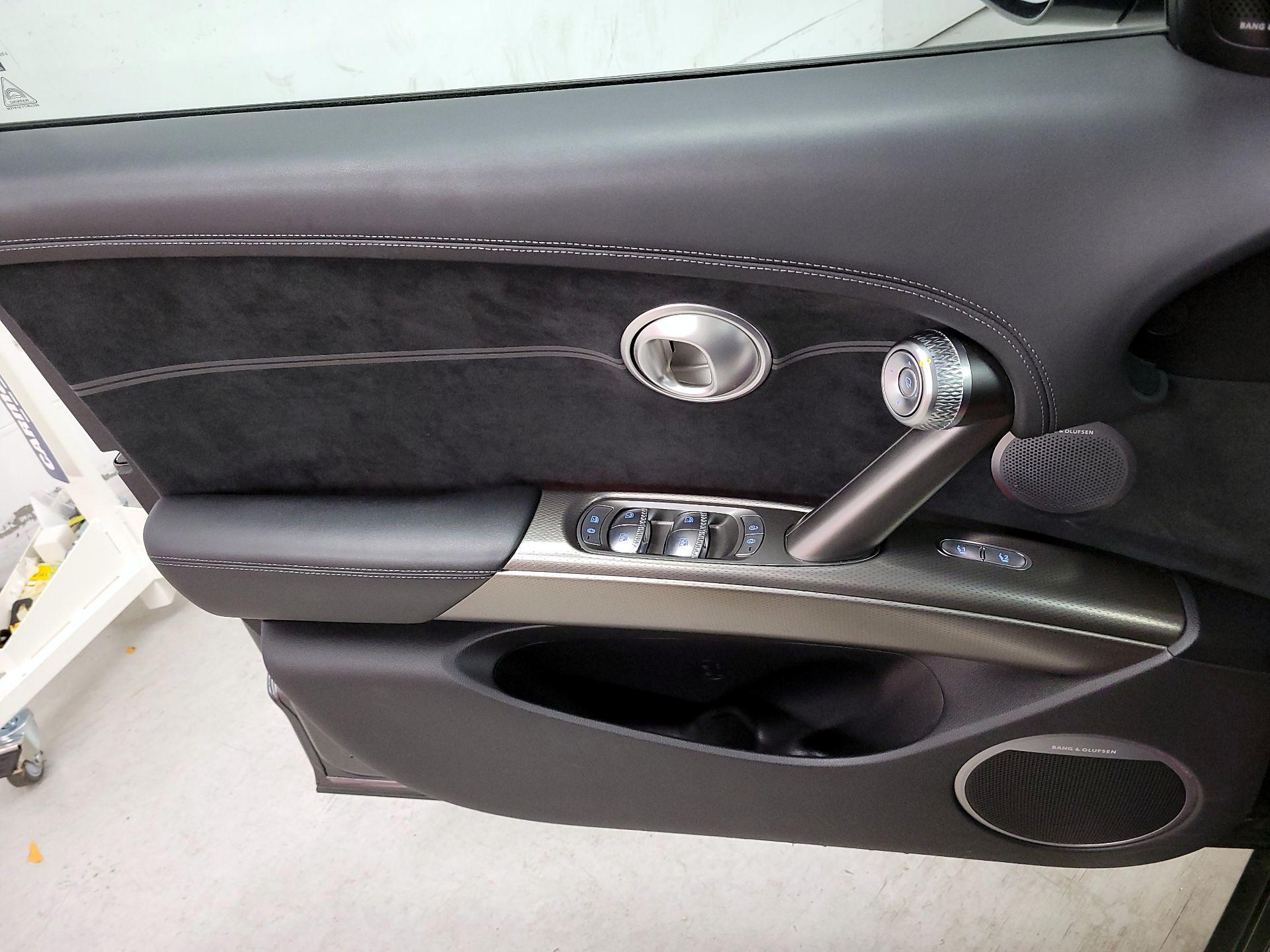 Thumbnail: 2023 Genesis GV60 - 10