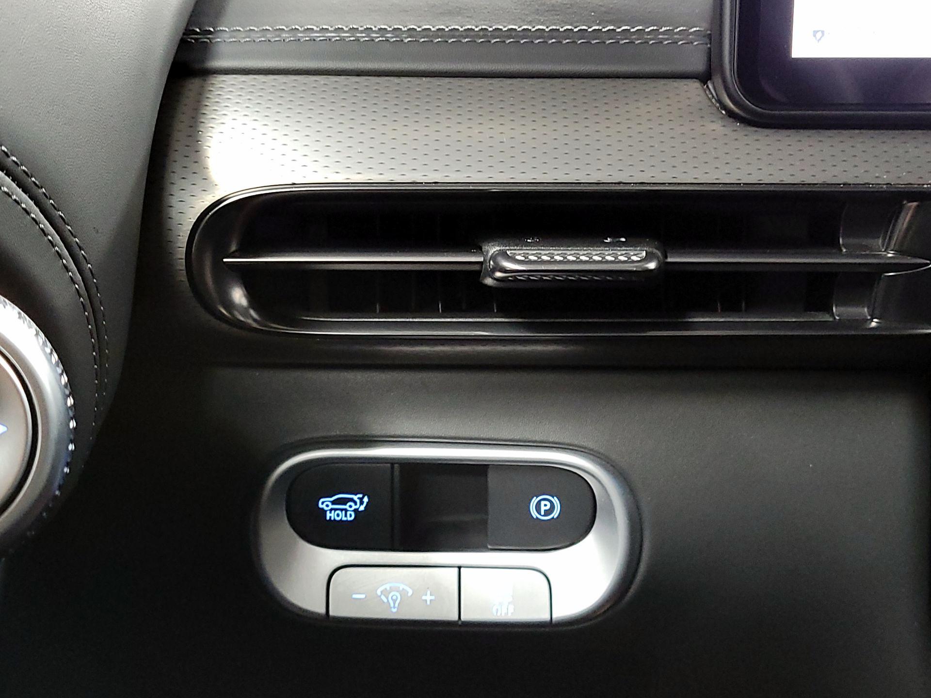 Thumbnail: 2023 Genesis GV60 - 11