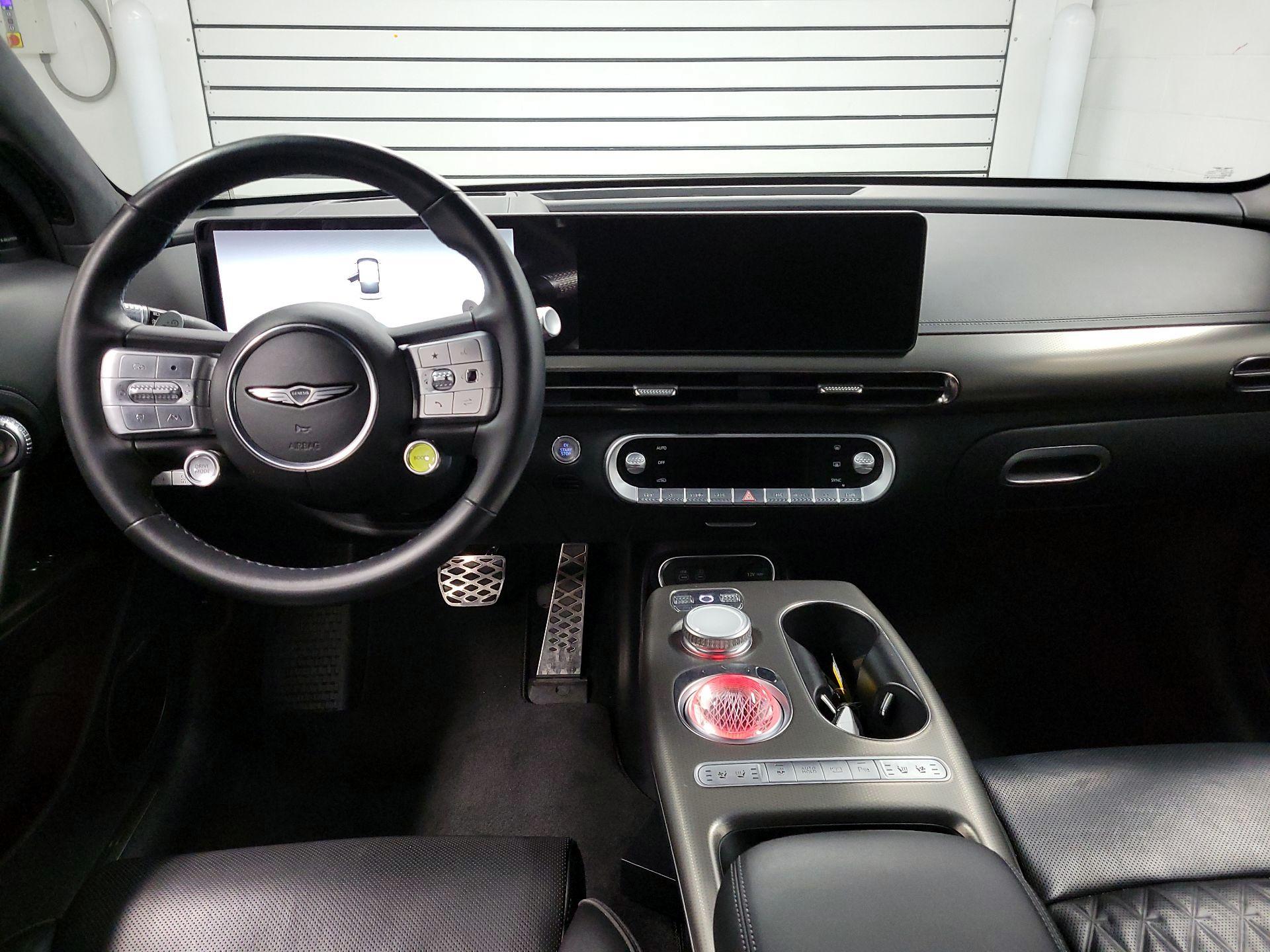 Thumbnail: 2023 Genesis GV60 - 8