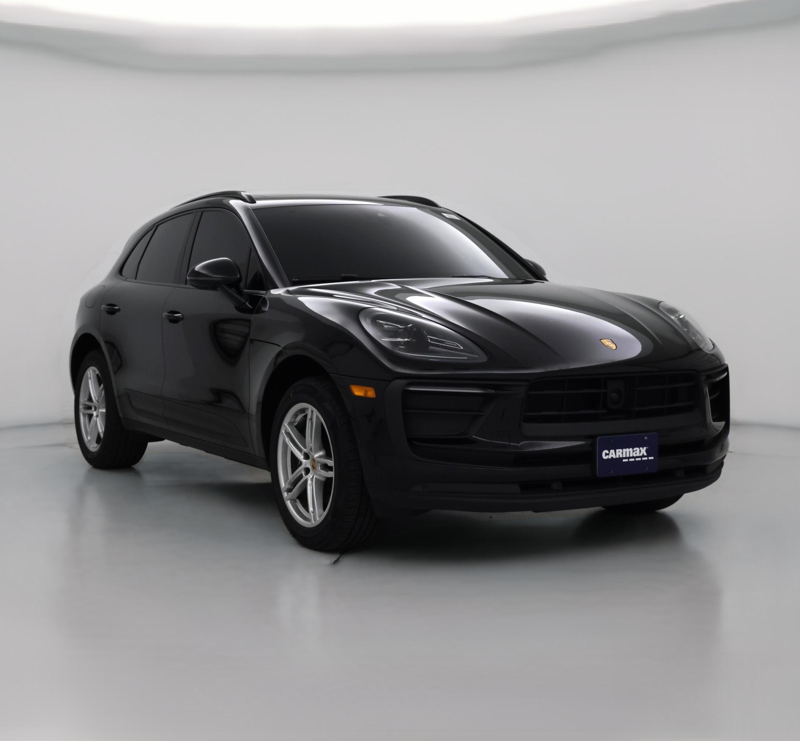Thumbnail: 2023 Porsche Macan - 1