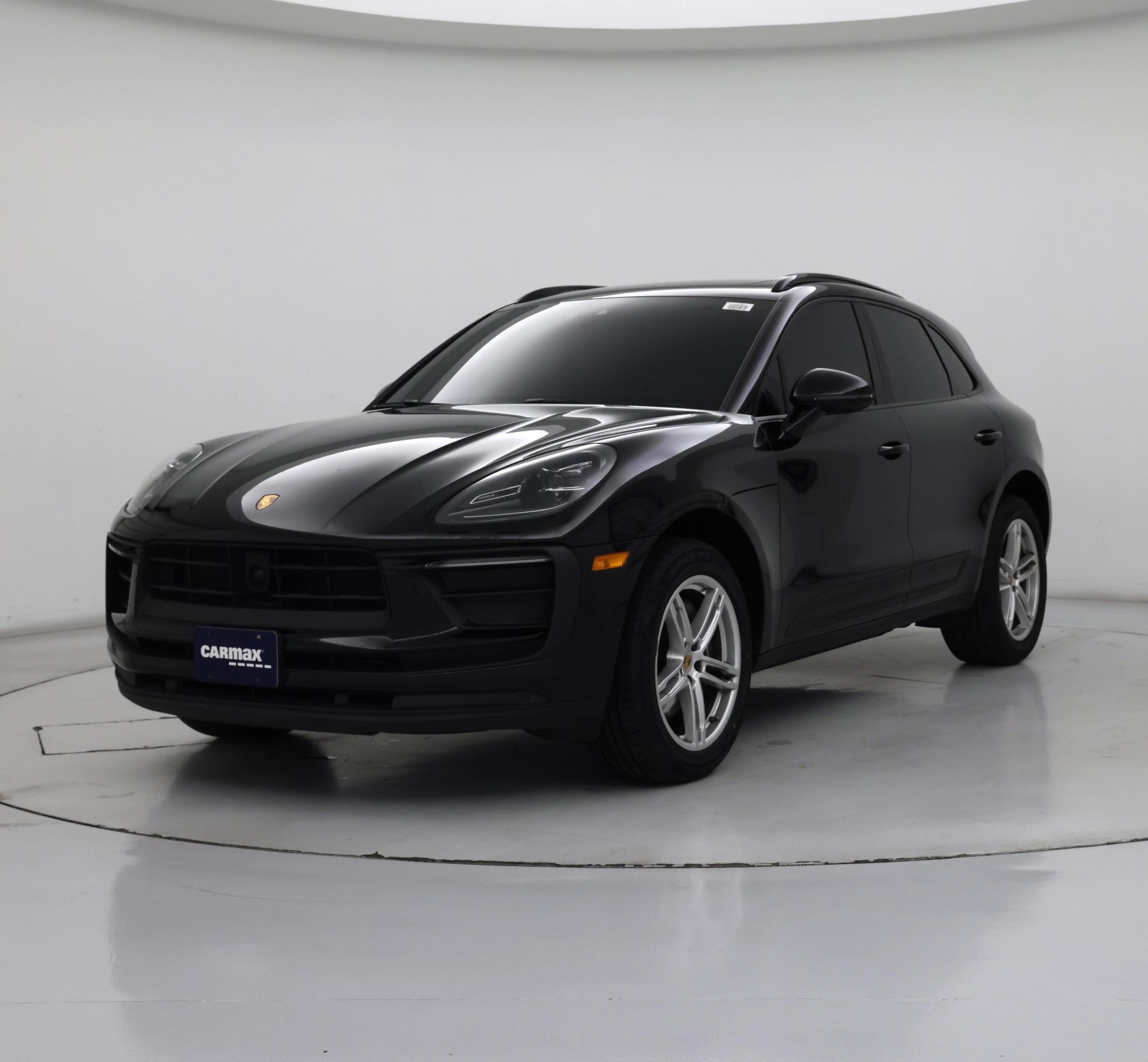 Thumbnail: 2023 Porsche Macan - 4