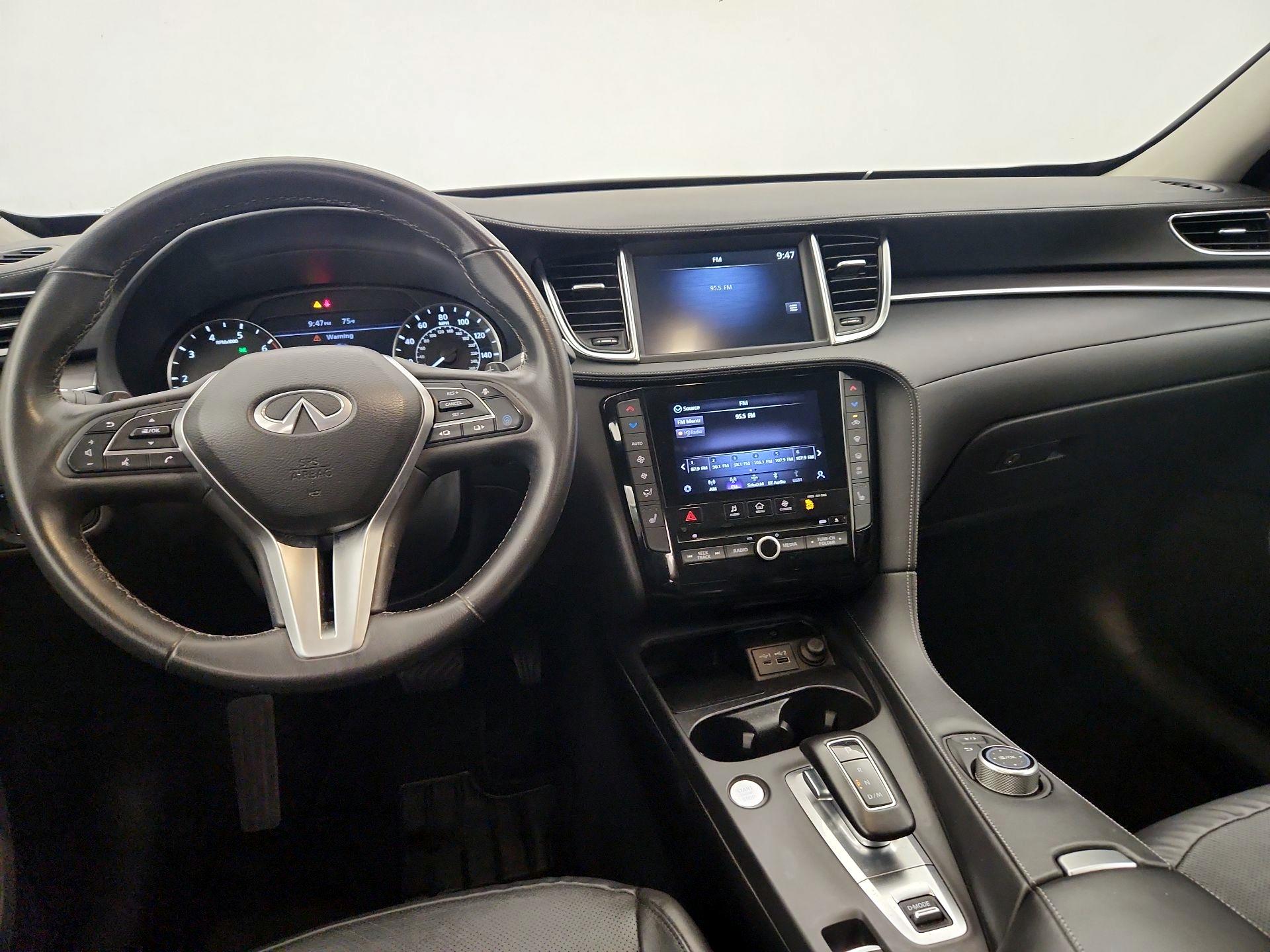 Thumbnail: 2023 INFINITI QX50 - 9
