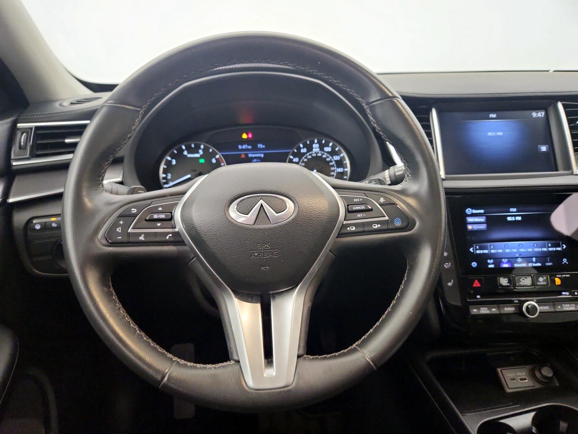 Thumbnail: 2023 INFINITI QX50 - 10
