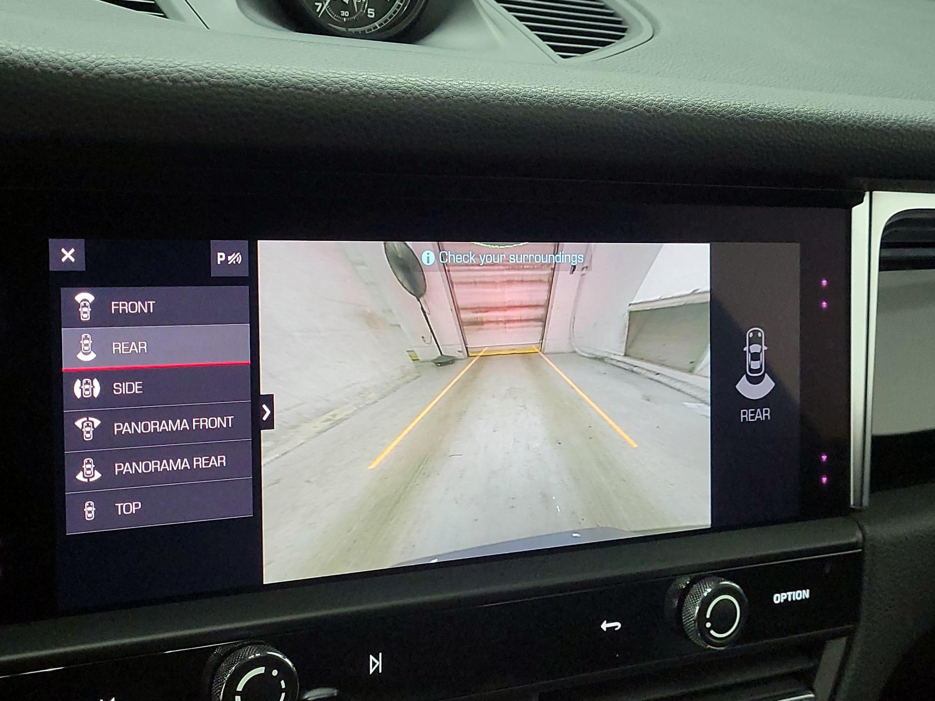 Thumbnail: 2024 Porsche Macan - 11