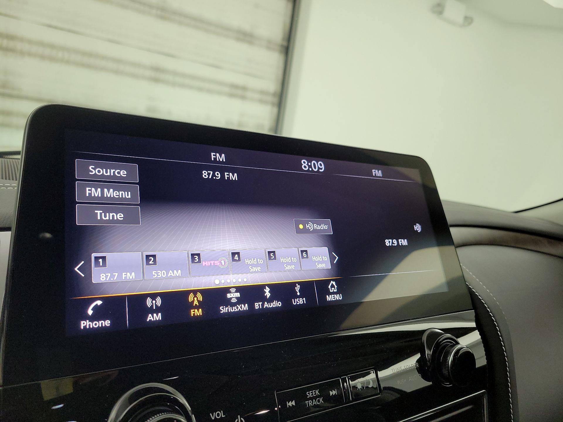 Thumbnail: 2022 INFINITI QX80 - 16