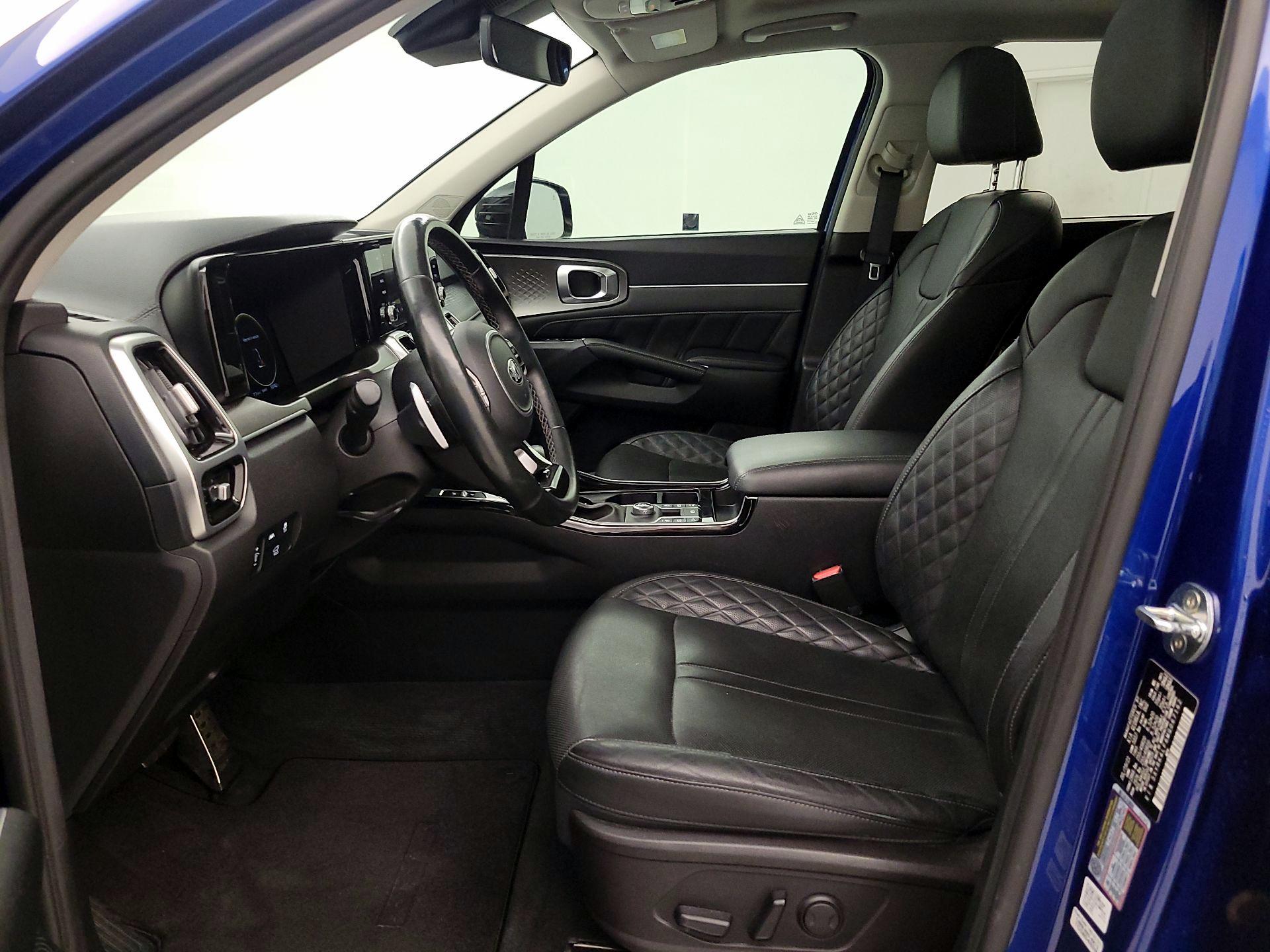 Thumbnail: 2021 Kia Sorento - 11