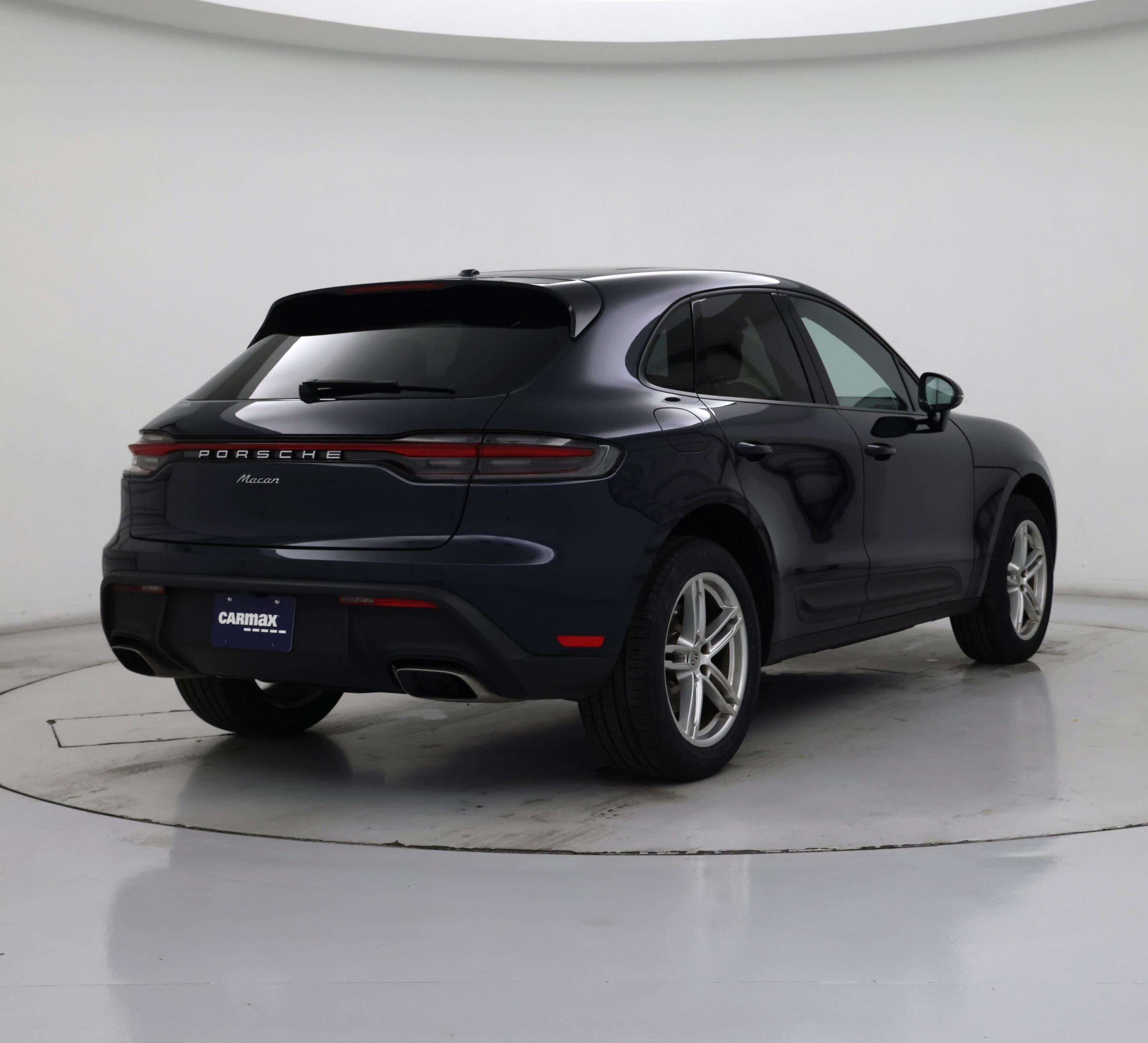 Thumbnail: 2022 Porsche Macan - 8