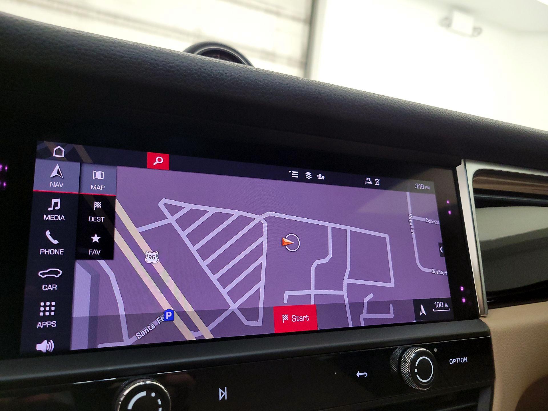 Thumbnail: 2022 Porsche Macan - 14