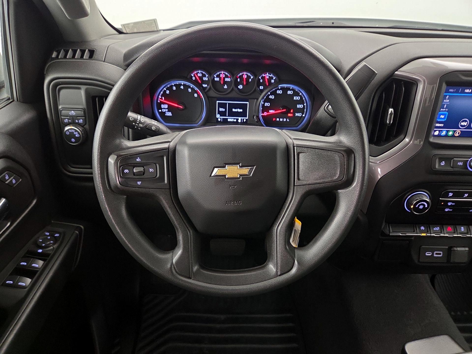 Thumbnail: 2021 Chevrolet Silverado 1500 - 10