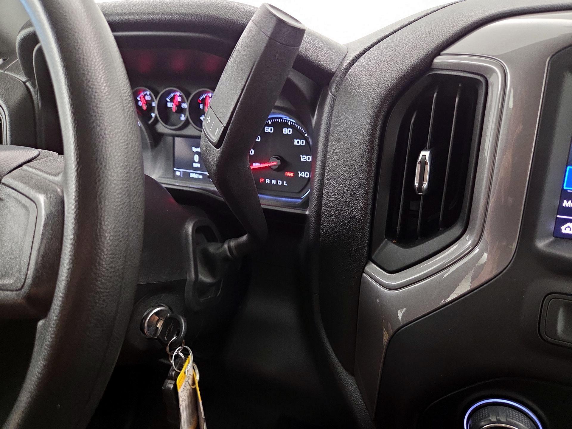 Thumbnail: 2021 Chevrolet Silverado 1500 - 17