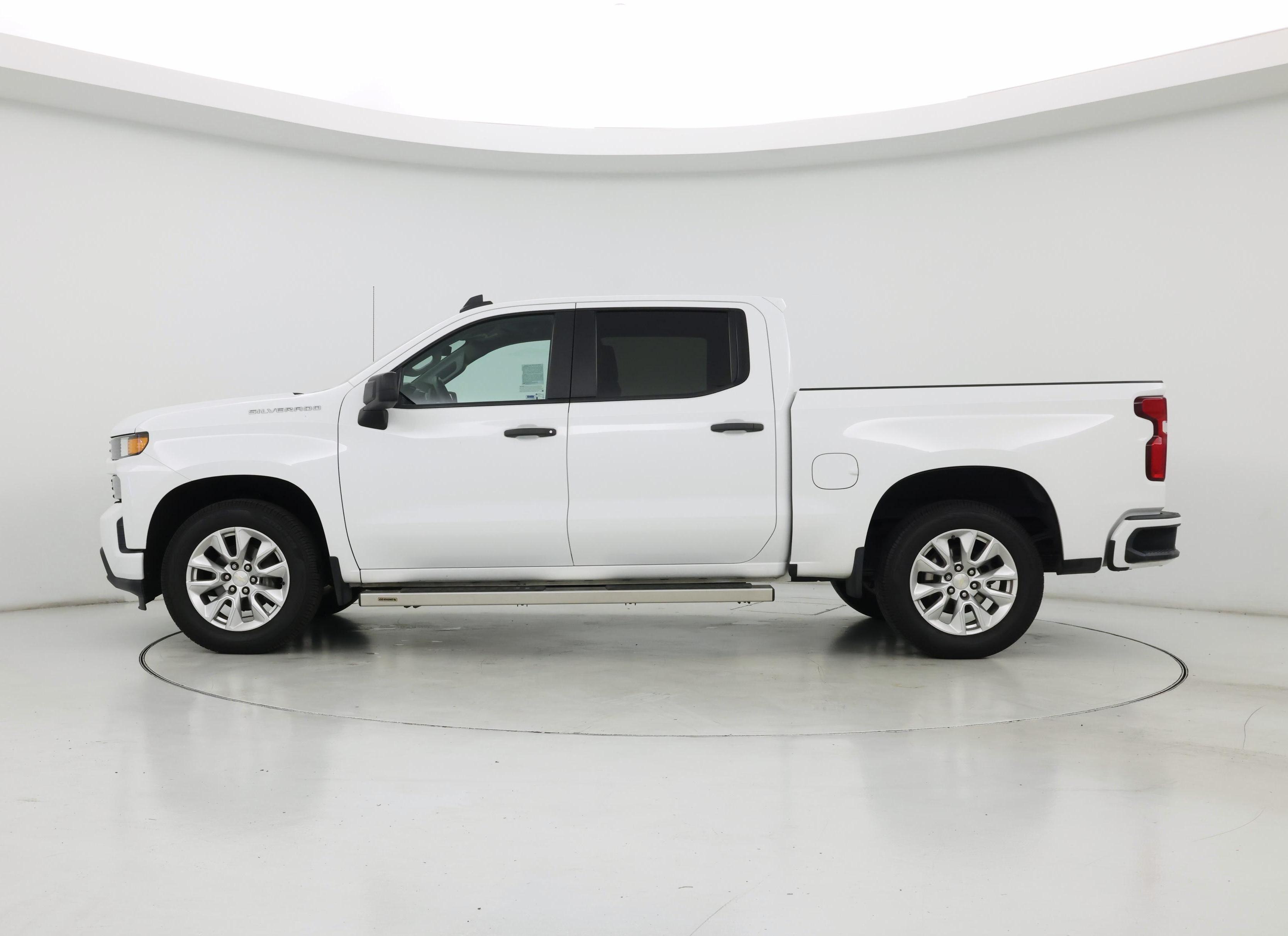 Thumbnail: 2021 Chevrolet Silverado 1500 - 3