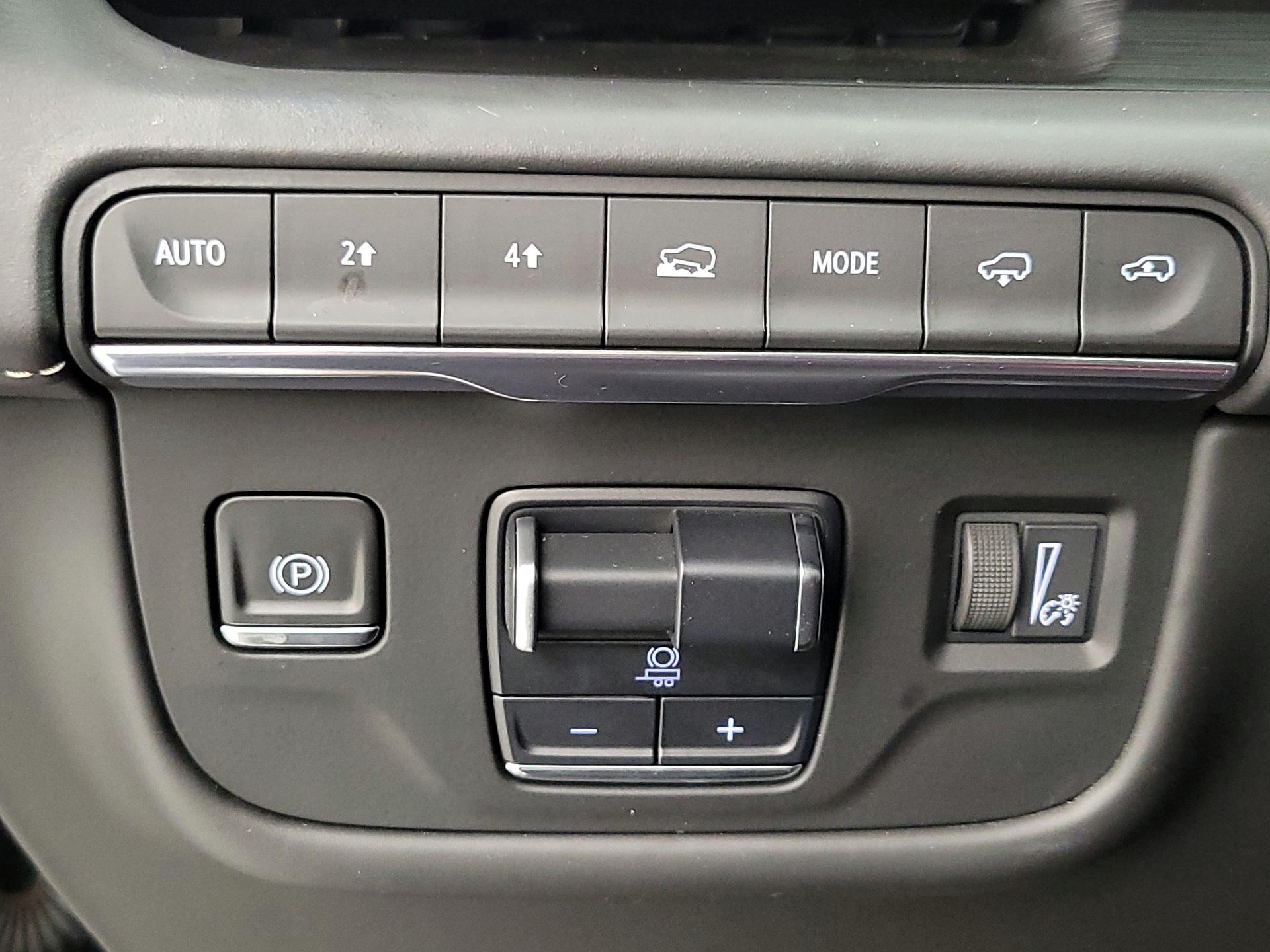 Thumbnail: 2021 Cadillac Escalade - 13