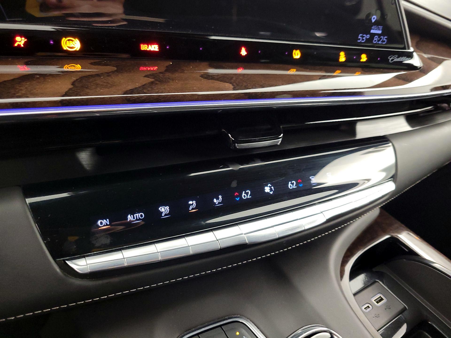 Thumbnail: 2021 Cadillac Escalade - 17