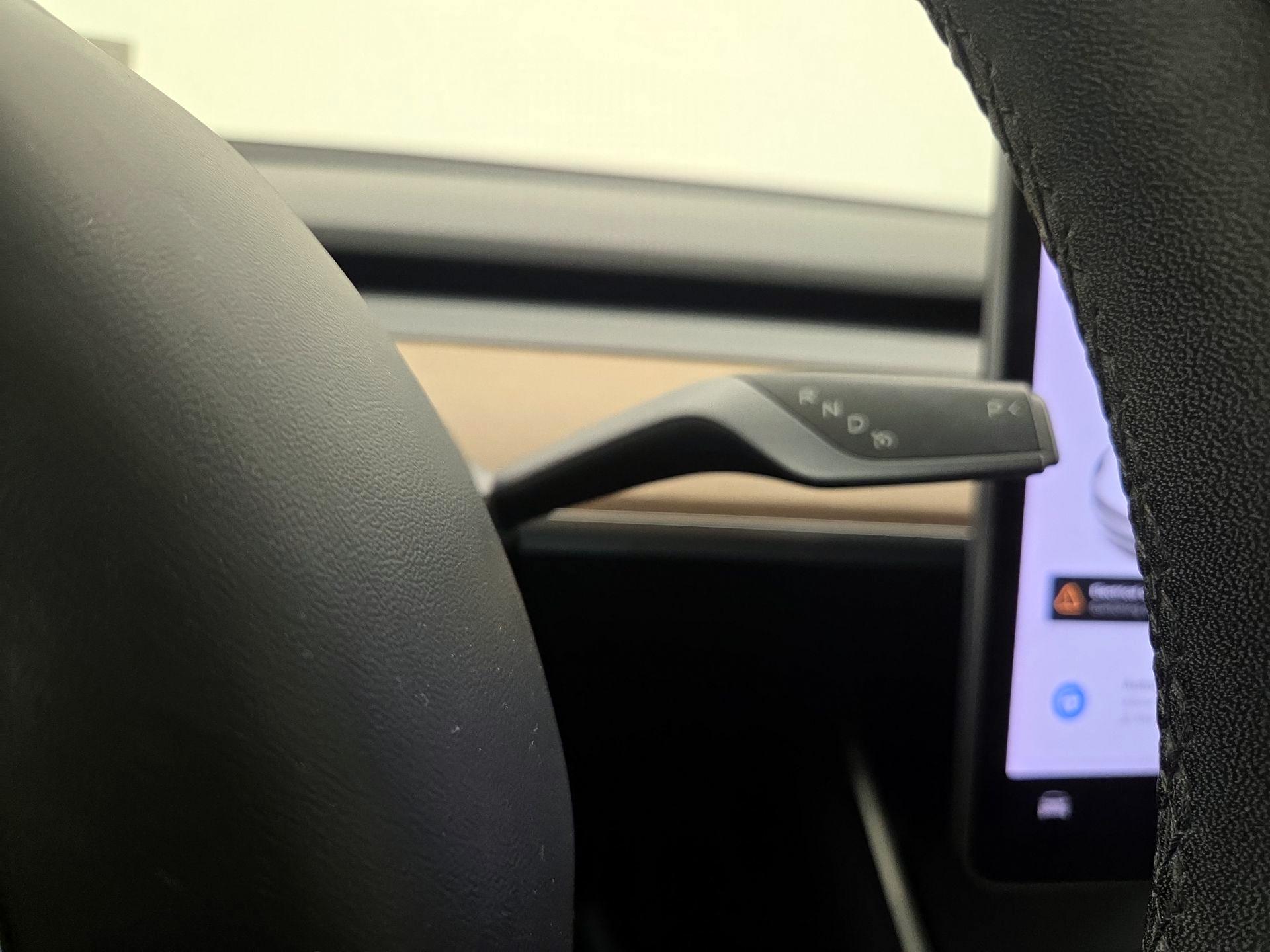 Thumbnail: 2019 Tesla Model 3 - 17