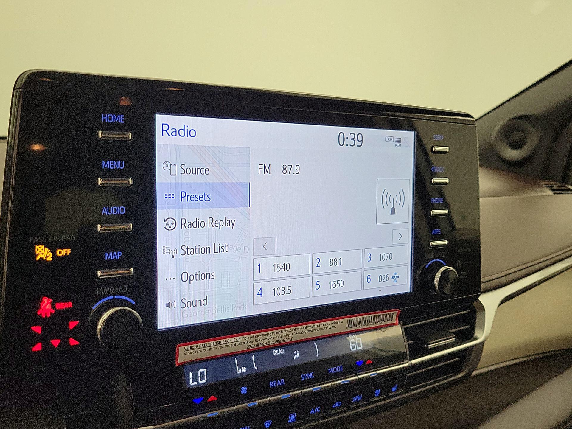 Thumbnail: 2024 Toyota Sienna - 16