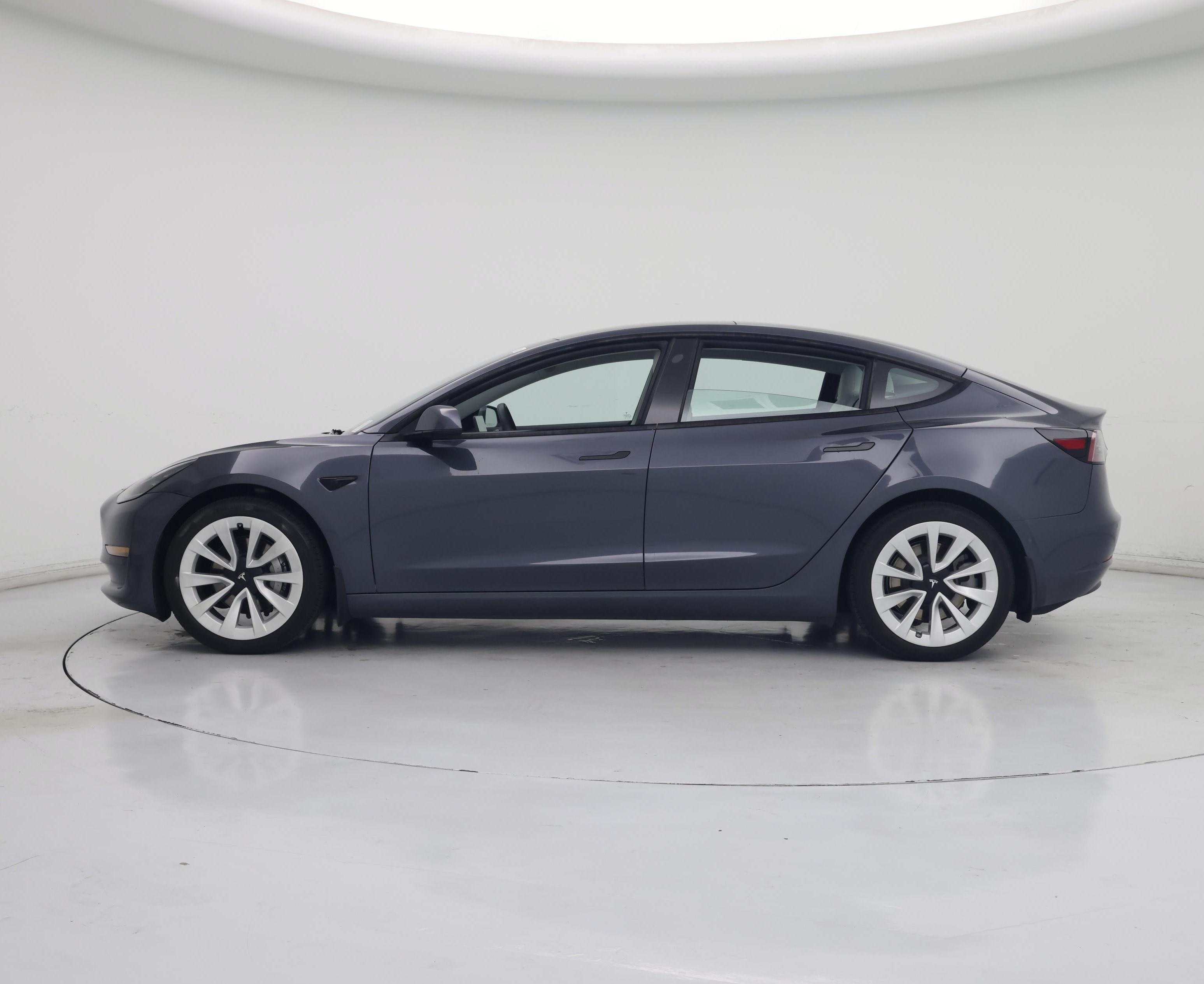 Thumbnail: 2022 Tesla Model 3 - 3