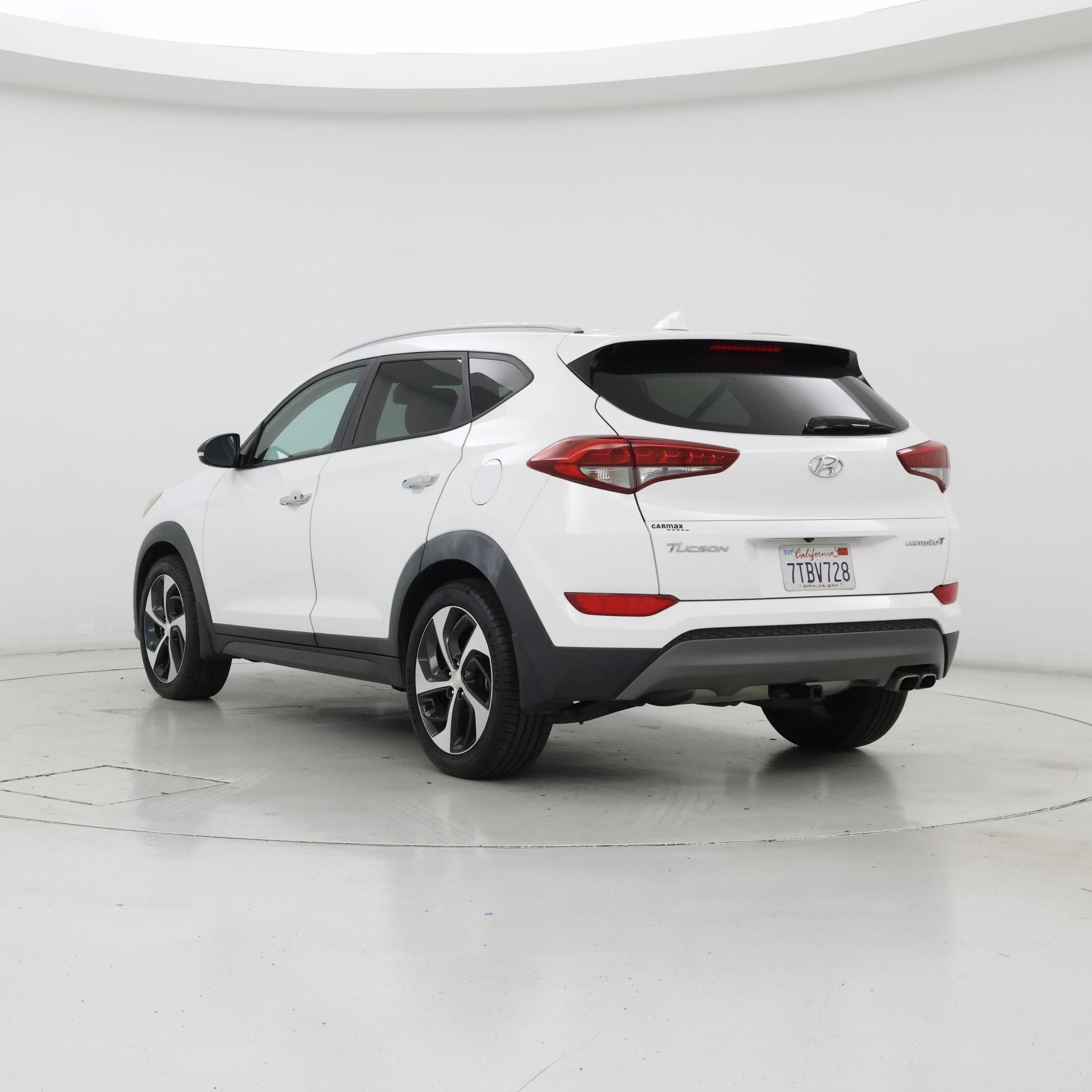 Thumbnail: 2016 Hyundai Tucson - 2
