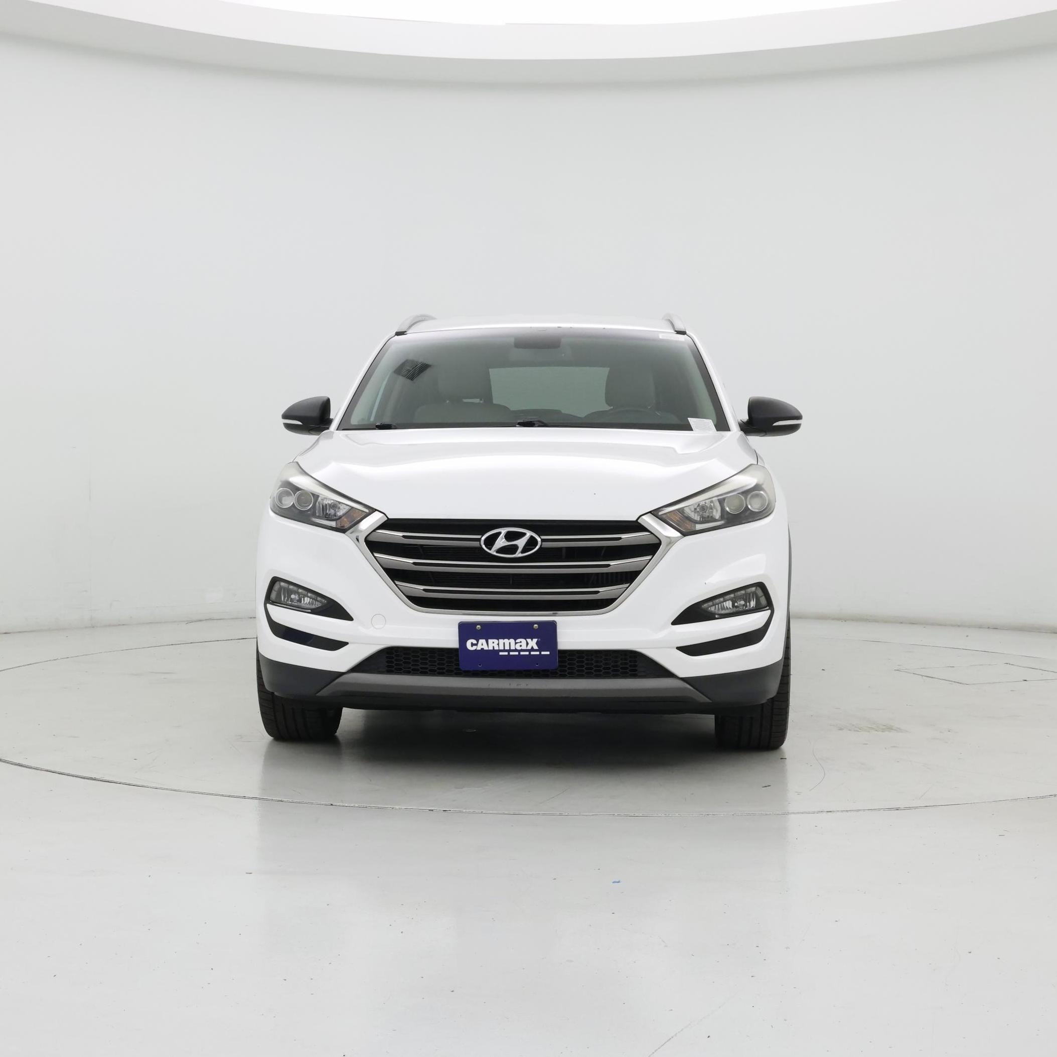 Thumbnail: 2016 Hyundai Tucson - 5