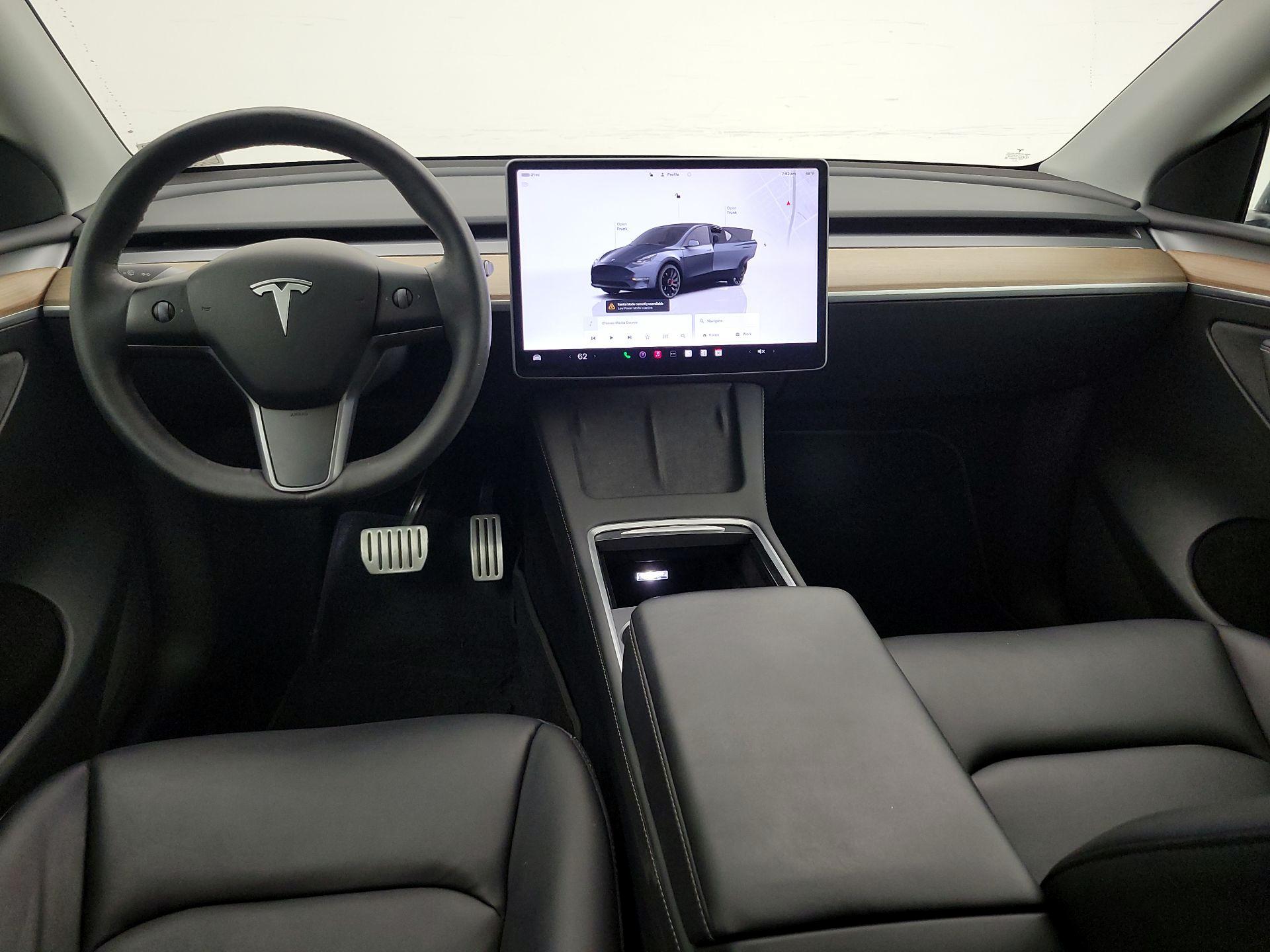 Thumbnail: 2023 Tesla Model Y - 9