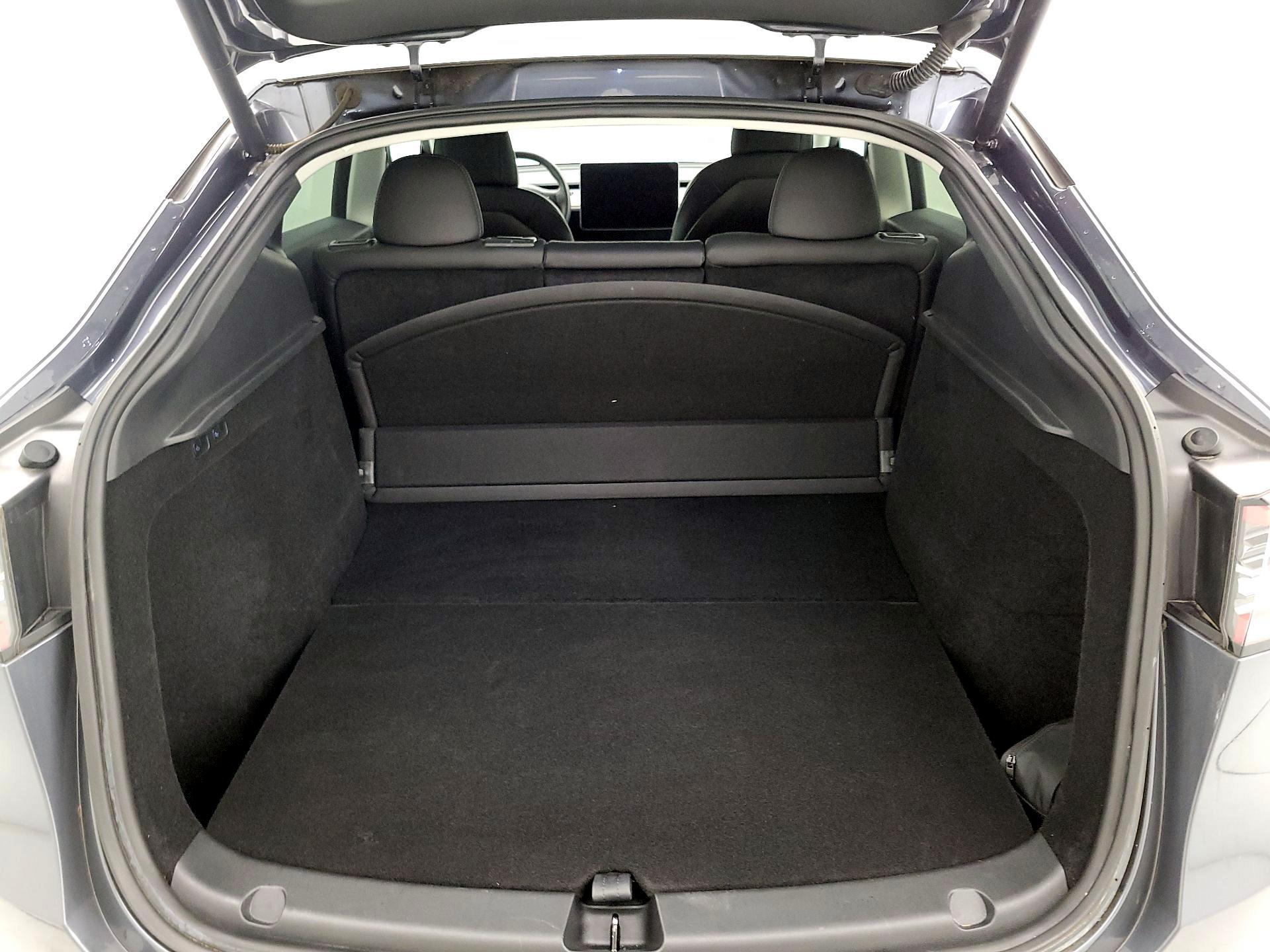 Thumbnail: 2023 Tesla Model Y - 20