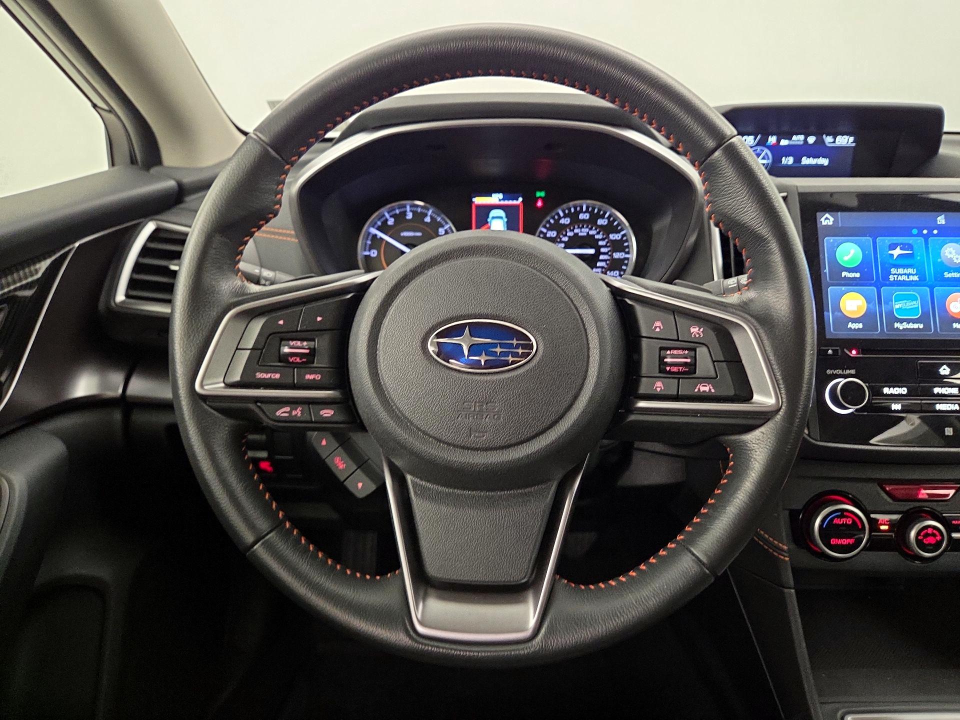 Thumbnail: 2019 Subaru Crosstrek - 10