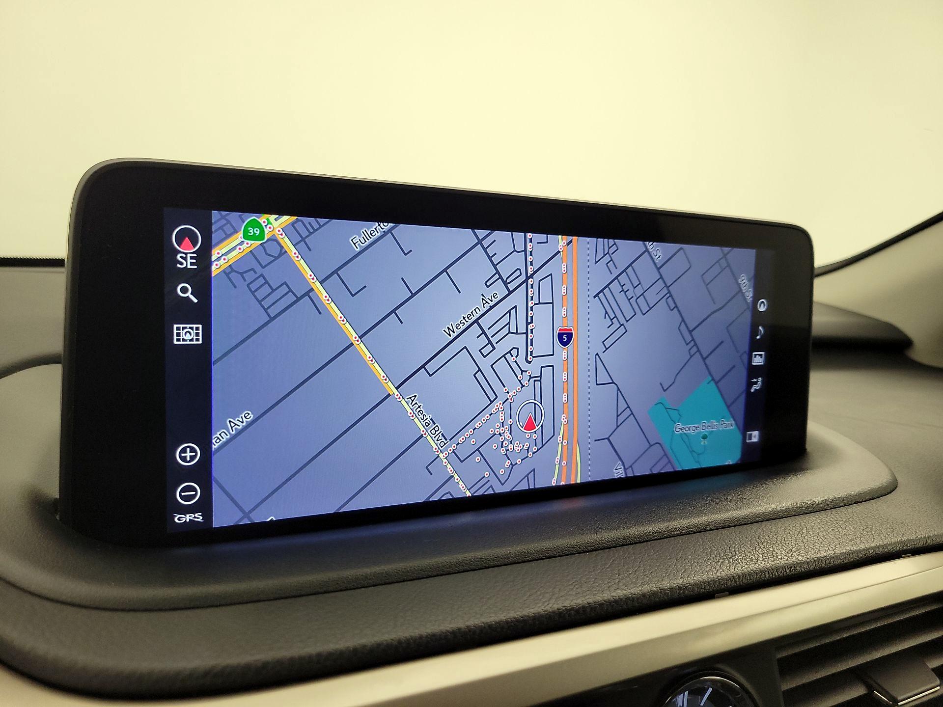 Thumbnail: 2020 Lexus RX - 14