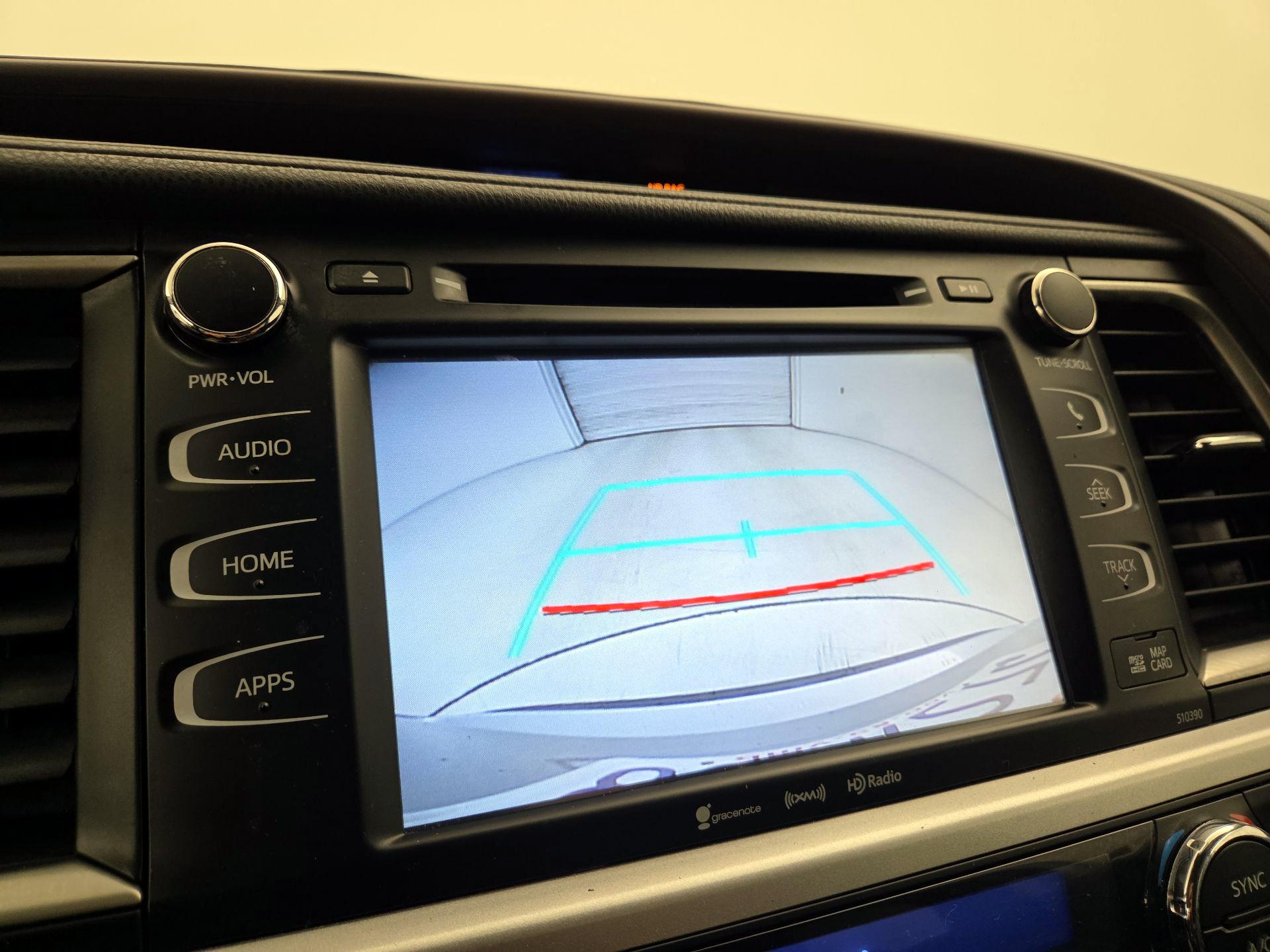 Thumbnail: 2019 Toyota Highlander - 15