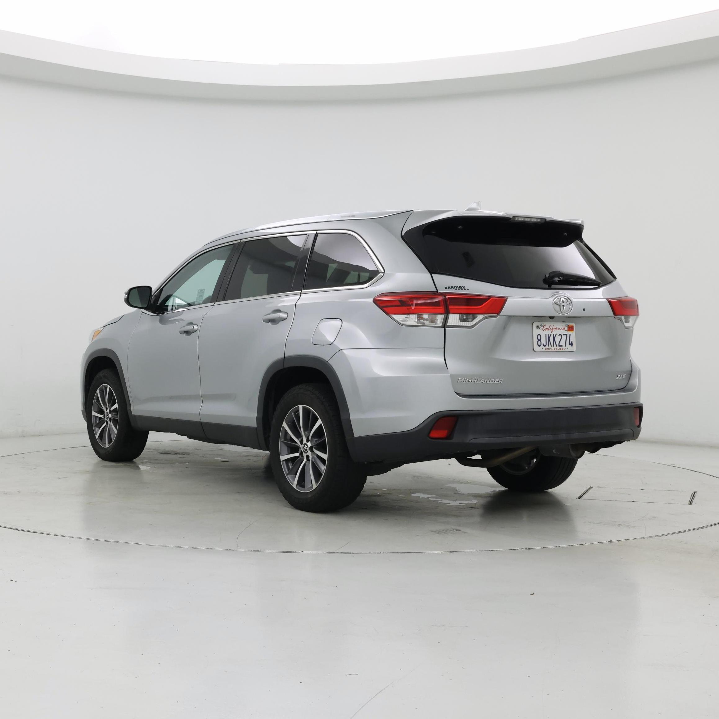 Thumbnail: 2019 Toyota Highlander - 2