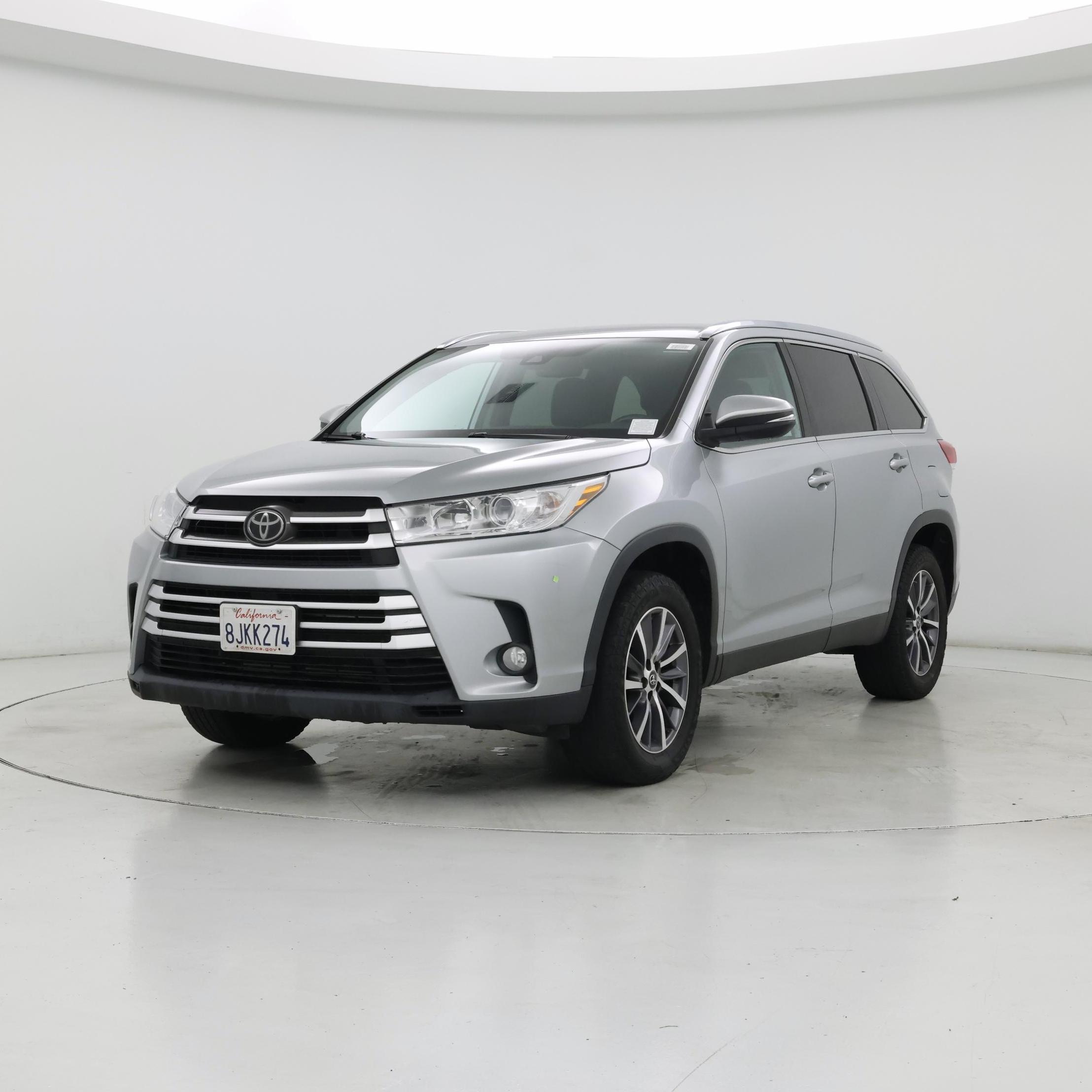 Thumbnail: 2019 Toyota Highlander - 4