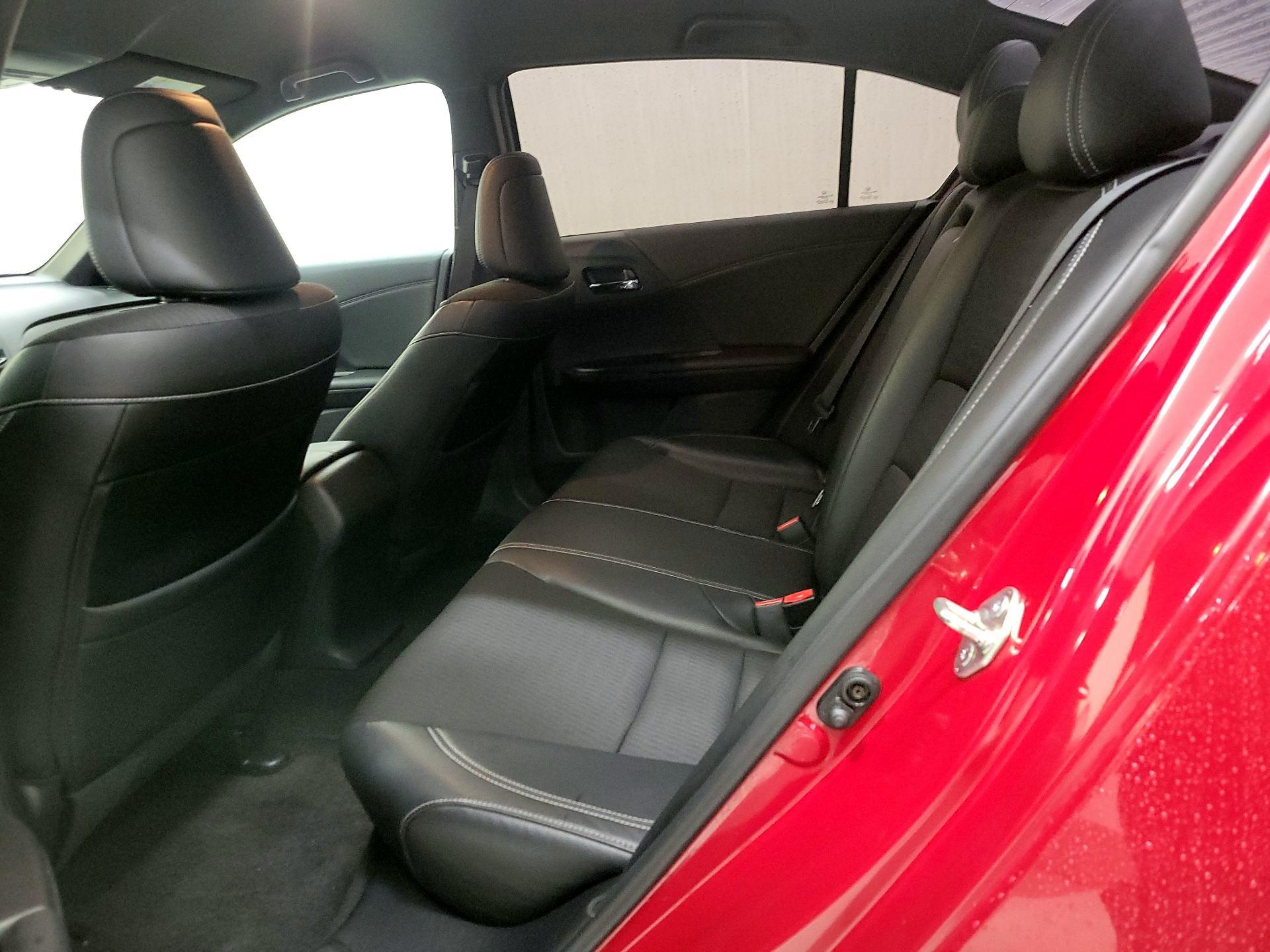 Thumbnail: 2017 Honda Accord - 19