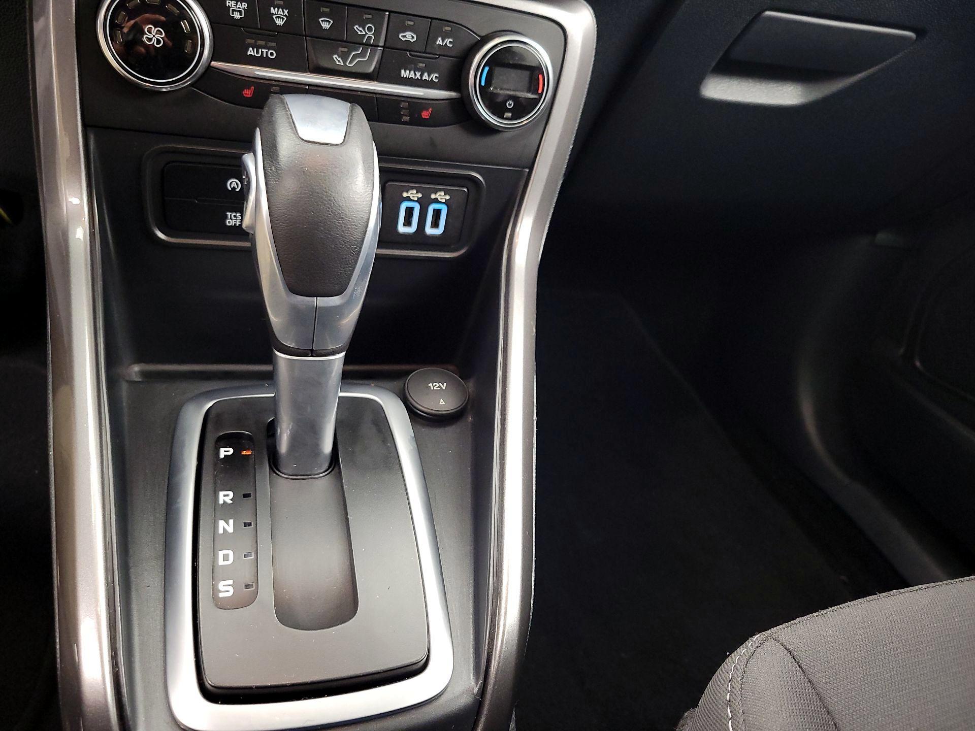 Thumbnail: 2019 Ford EcoSport - 18