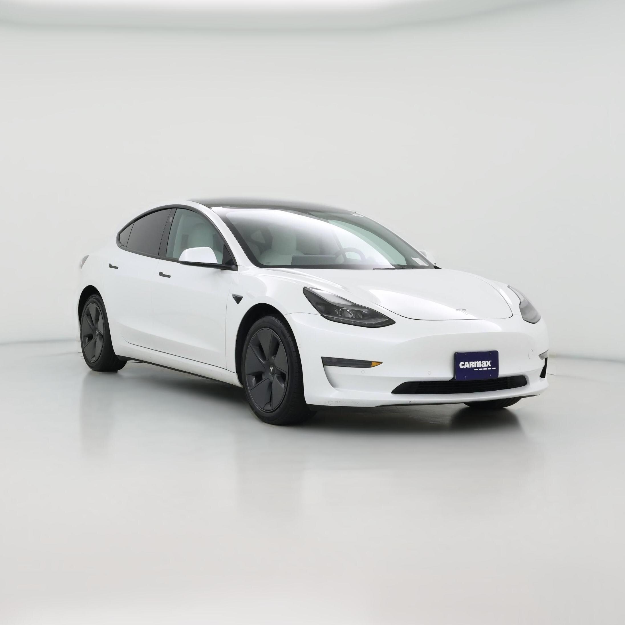 Thumbnail: 2022 Tesla Model 3 - 1