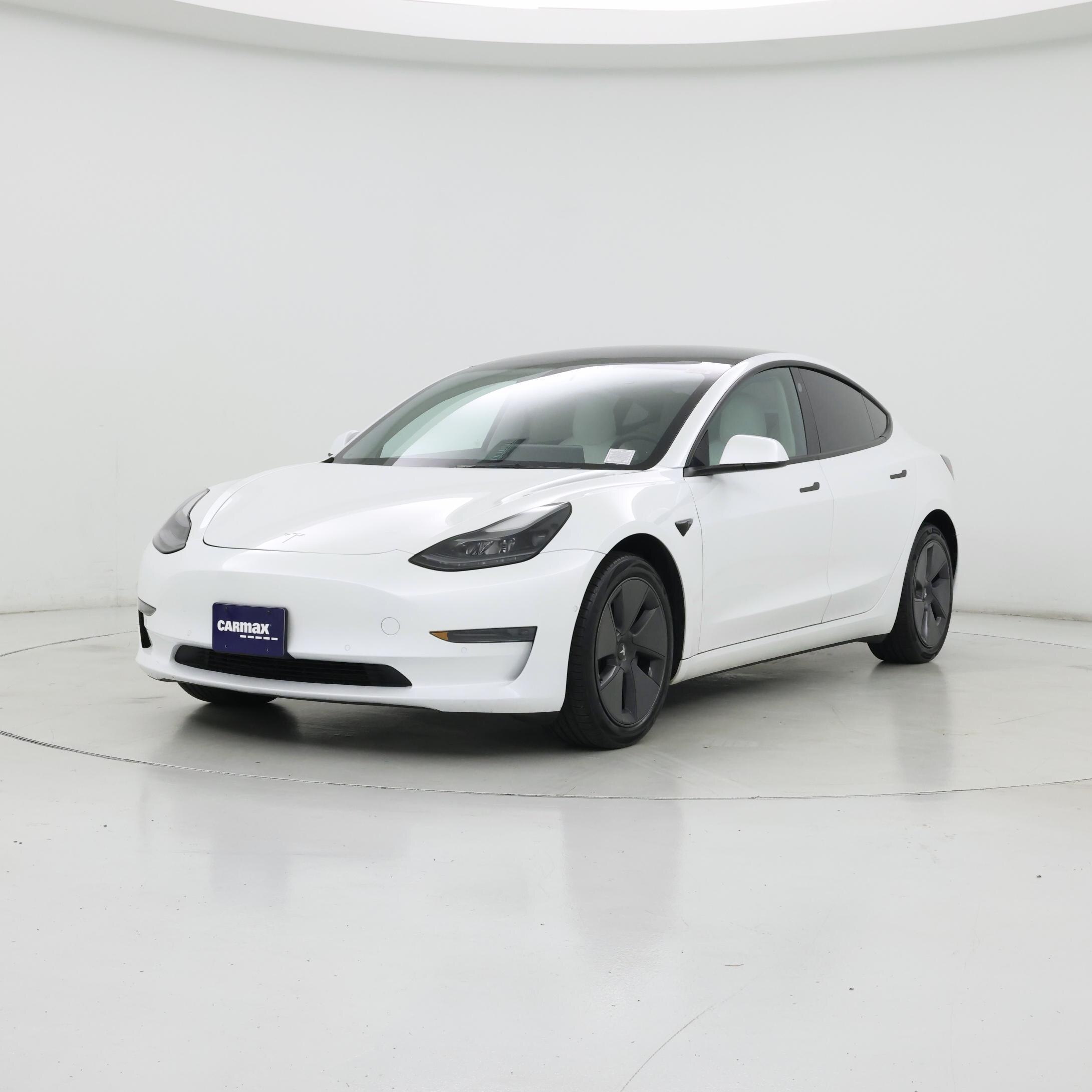 Thumbnail: 2022 Tesla Model 3 - 4