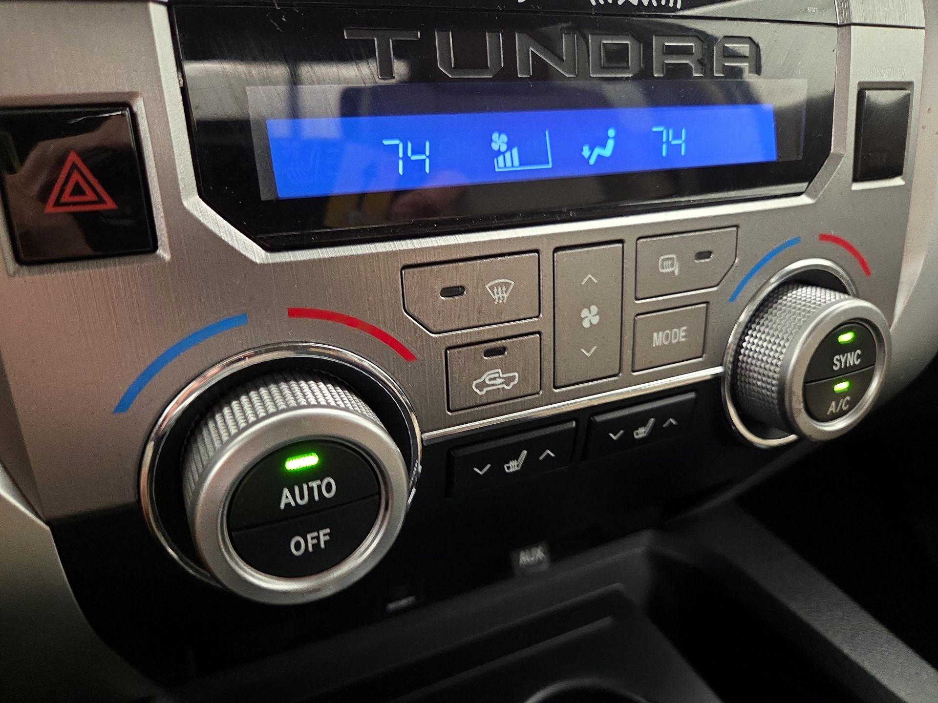 Thumbnail: 2014 Toyota Tundra - 17