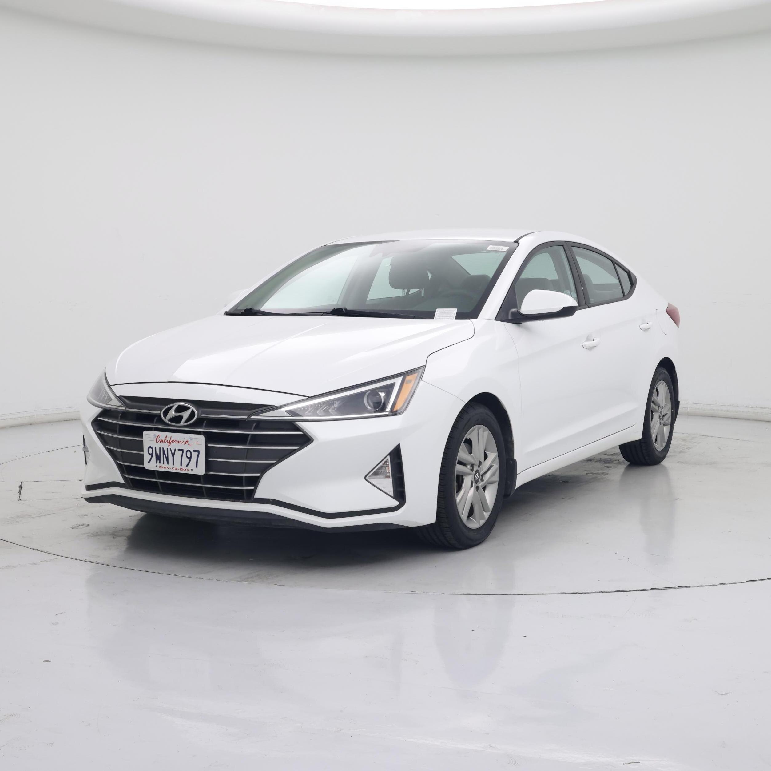 Thumbnail: 2020 Hyundai Elantra - 4