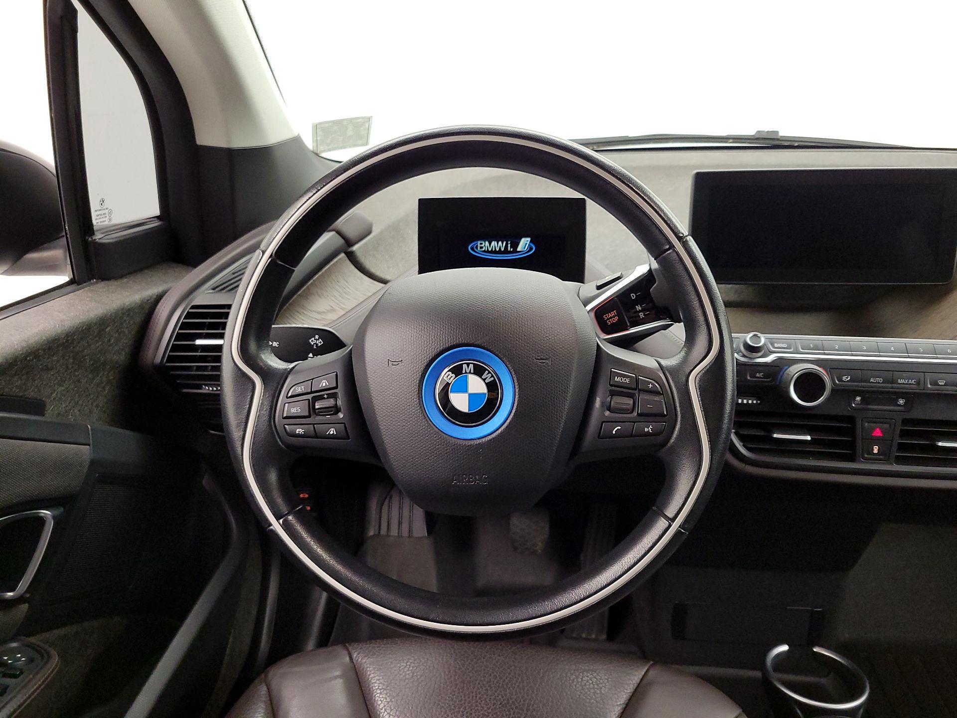 Thumbnail: 2017 BMW i3 - 10