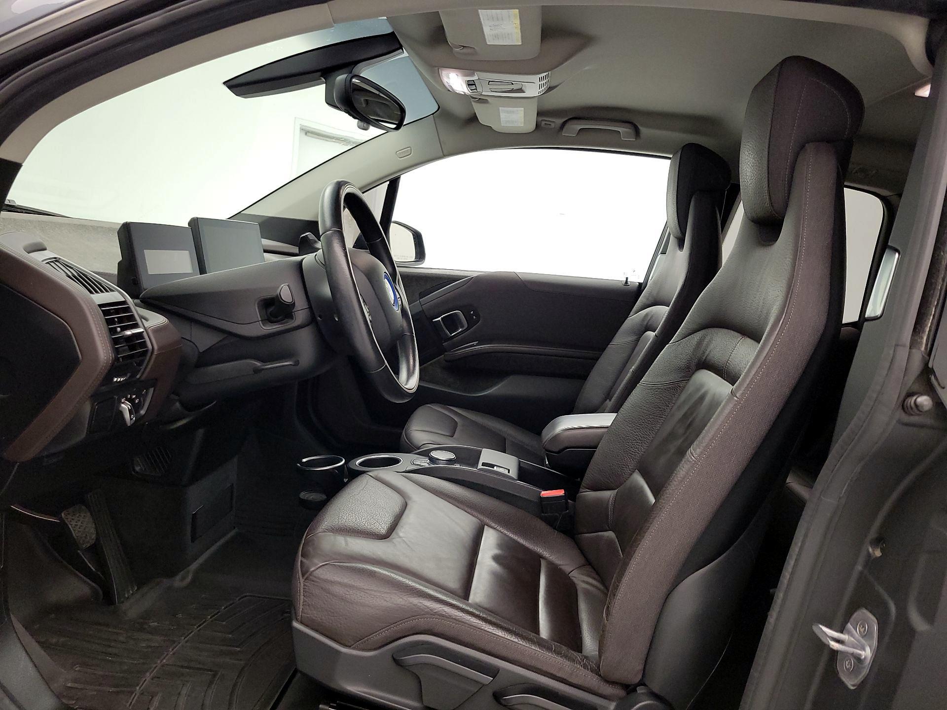 Thumbnail: 2017 BMW i3 - 11